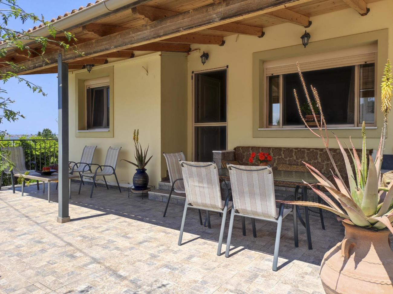 VILLA ILENIA view 3