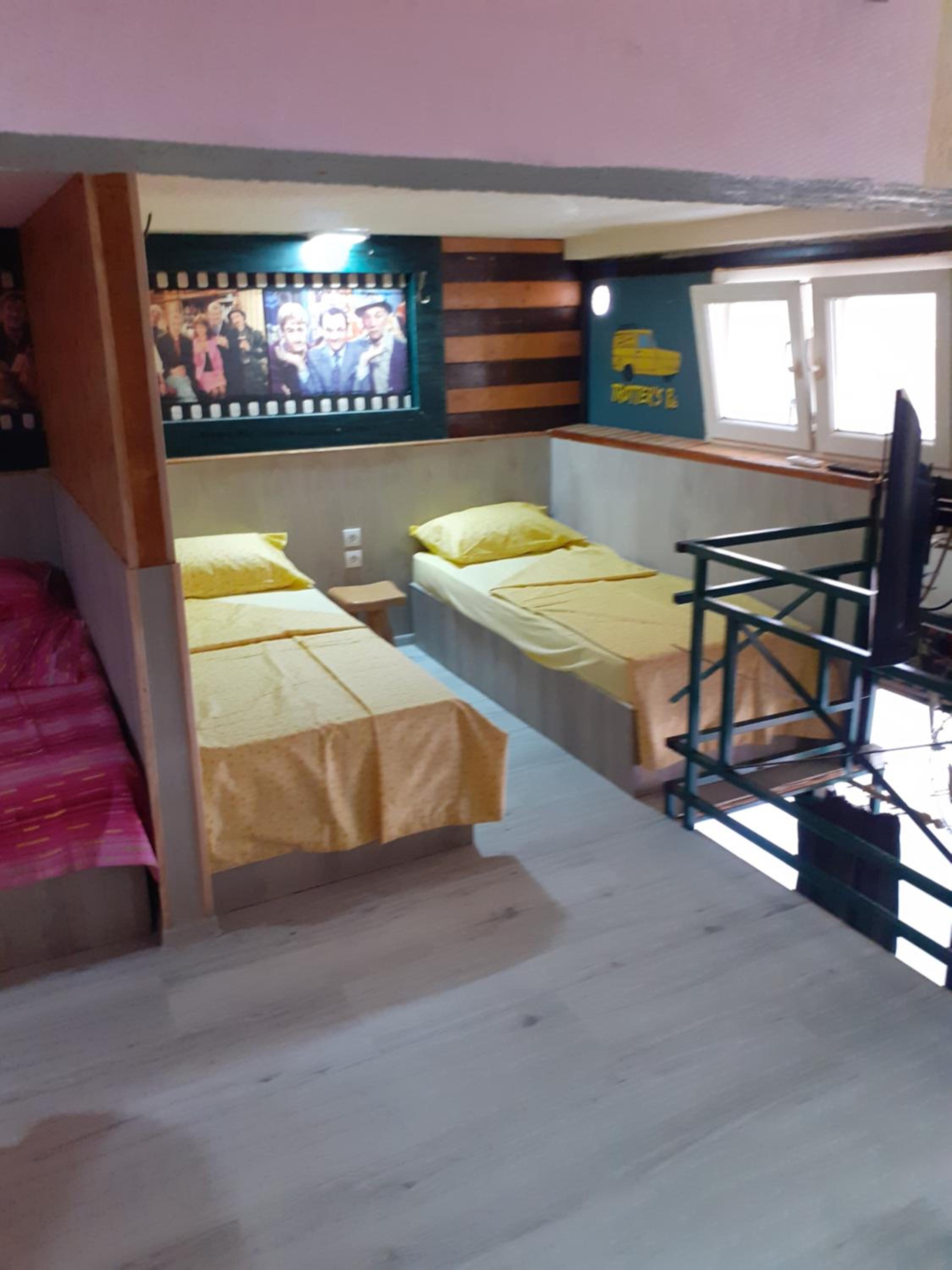 Photo 21