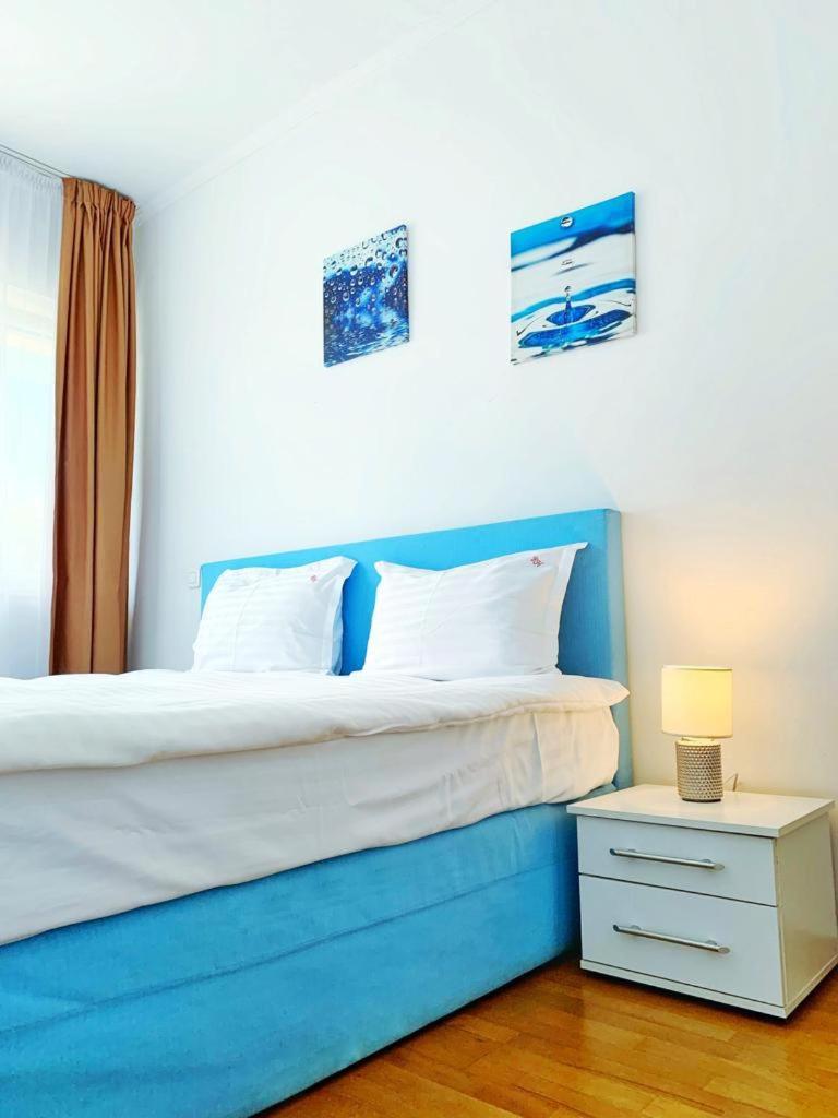 Business Apartments view 5