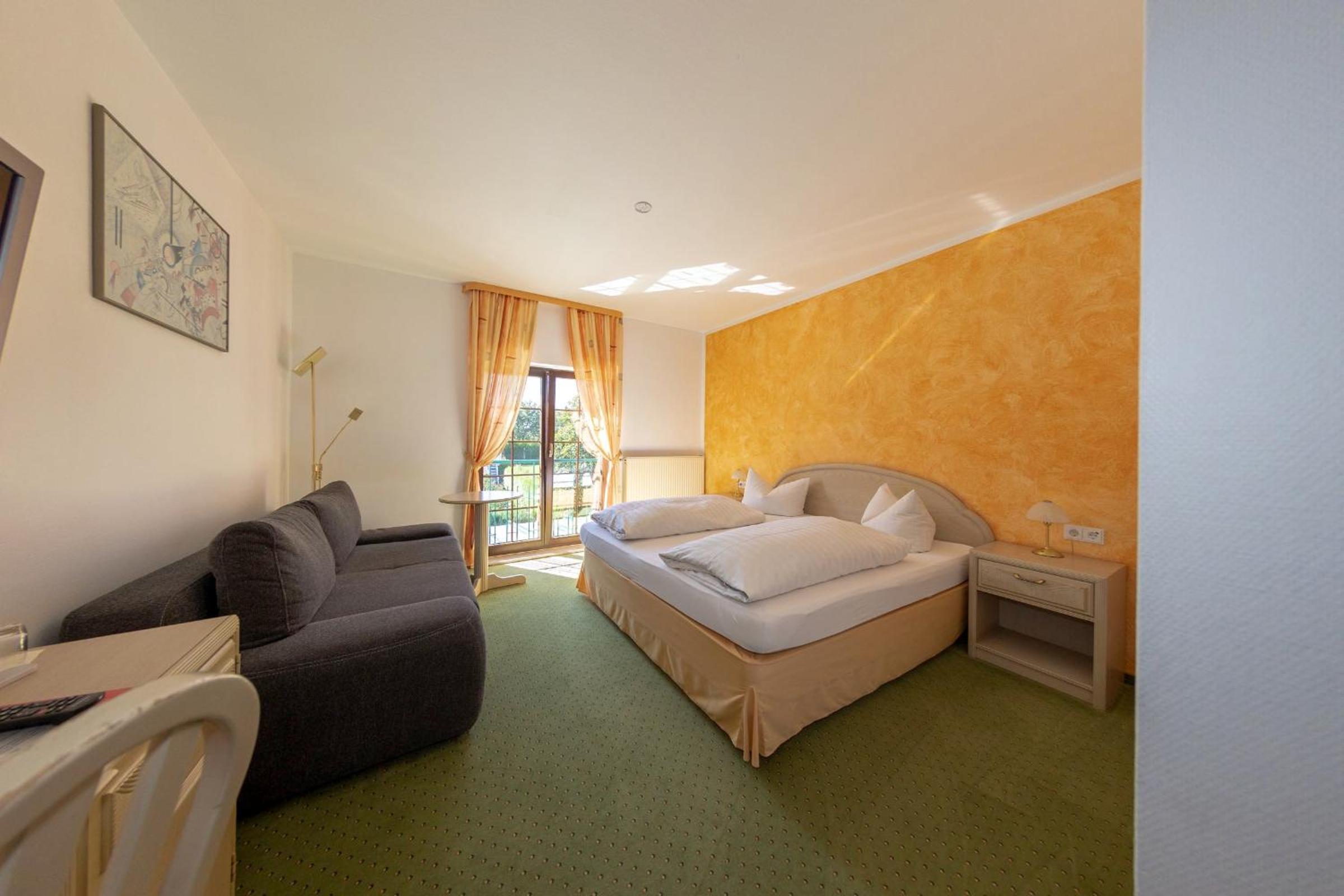 Weimar Vacations - Hotel Schwartze - Property Image 8