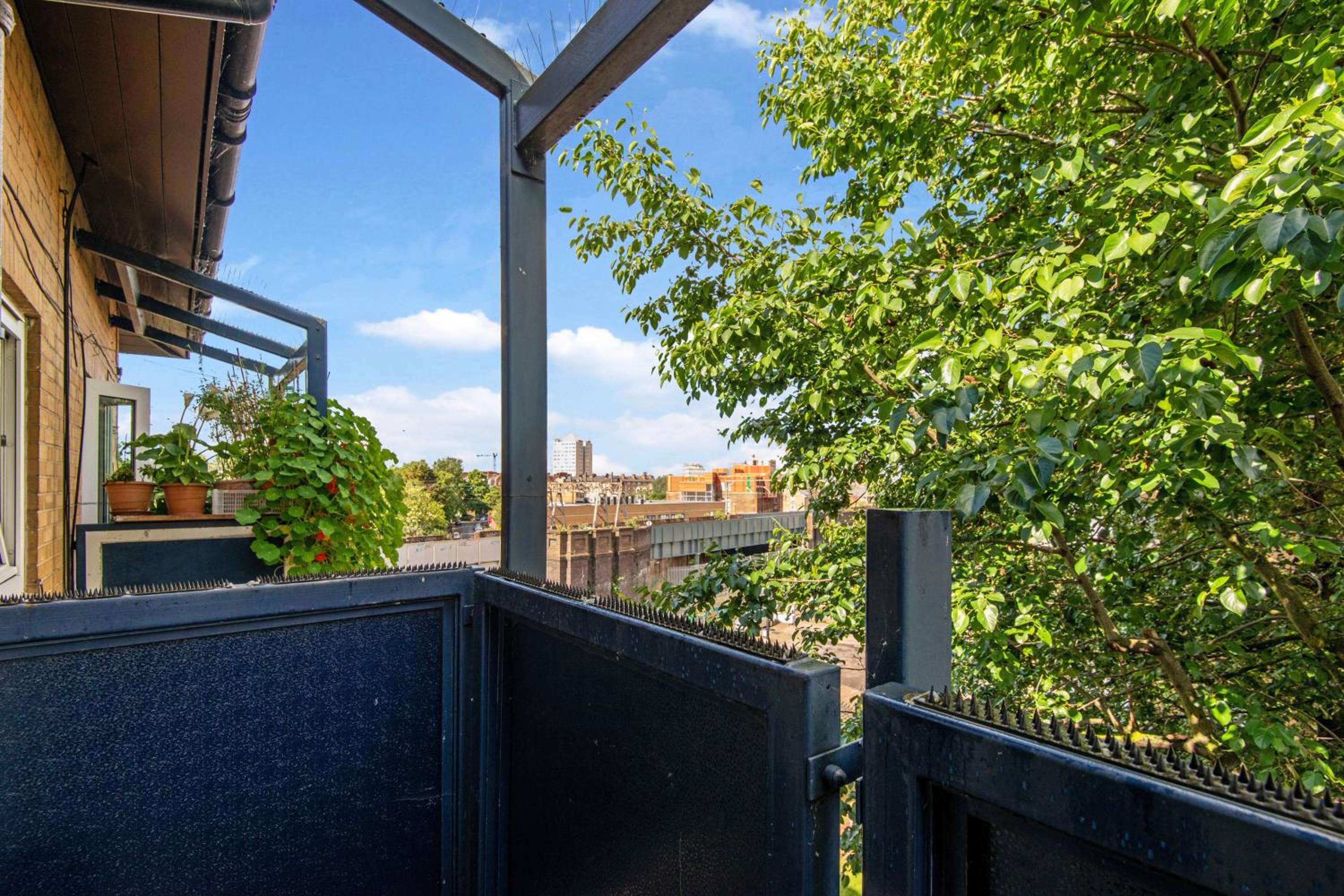 balcony