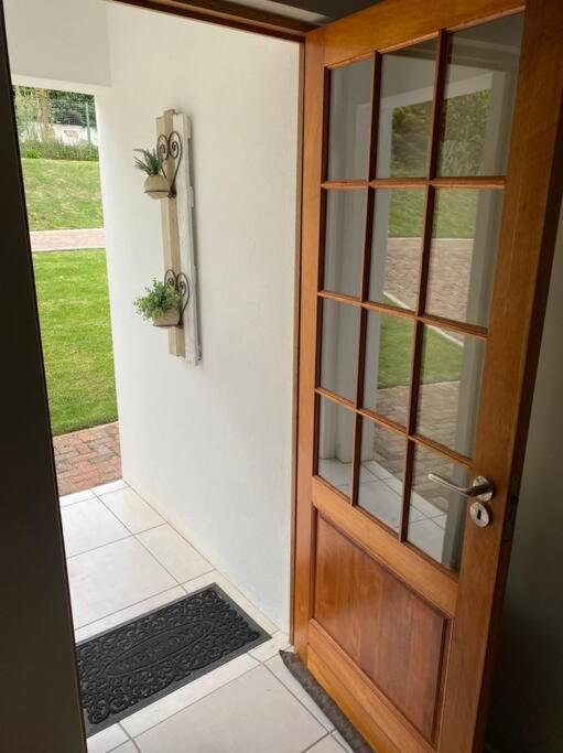 Gable Cottages No.4 Clarens view 3