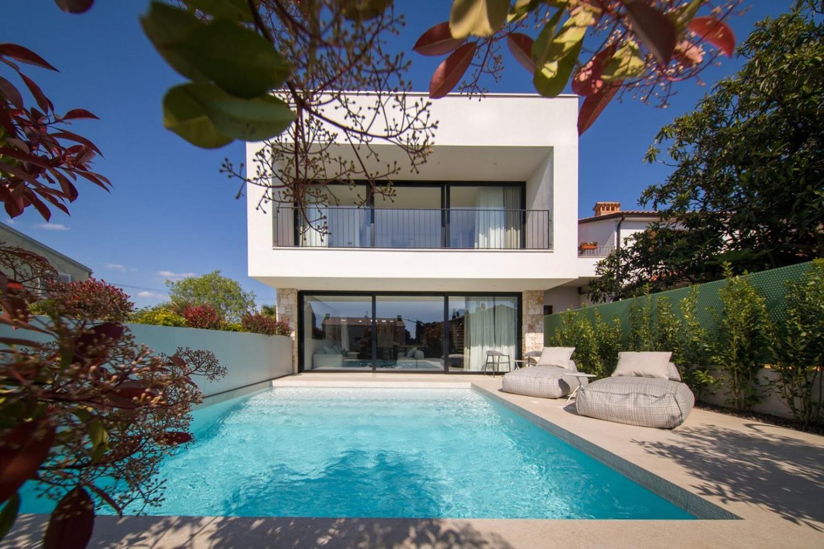 Villa Z6 - Luxury Retreat in the Heart of Rovinj view 4