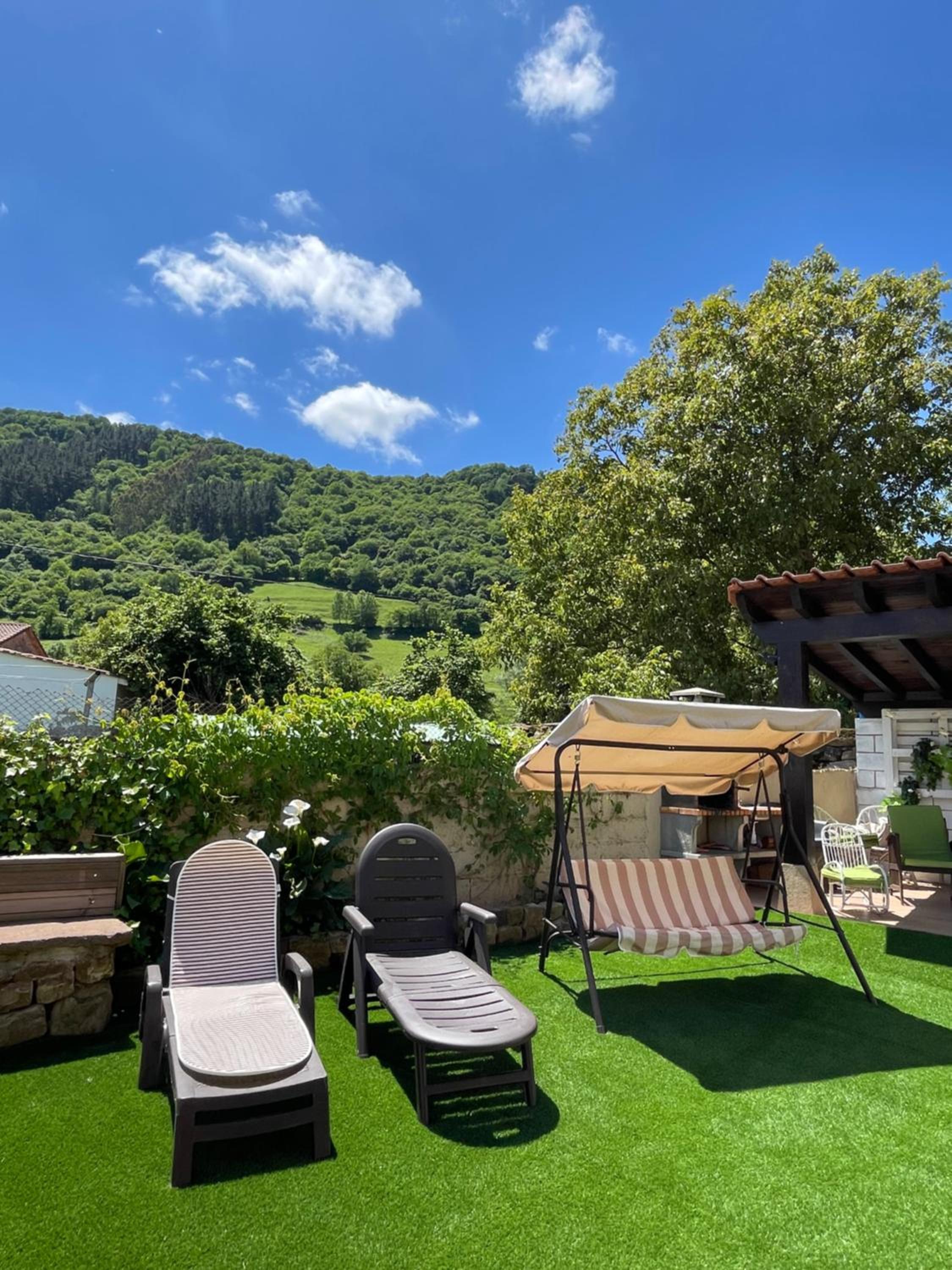 El Corro, acogedora casa con jardín en el corazón de Cantabria view 2