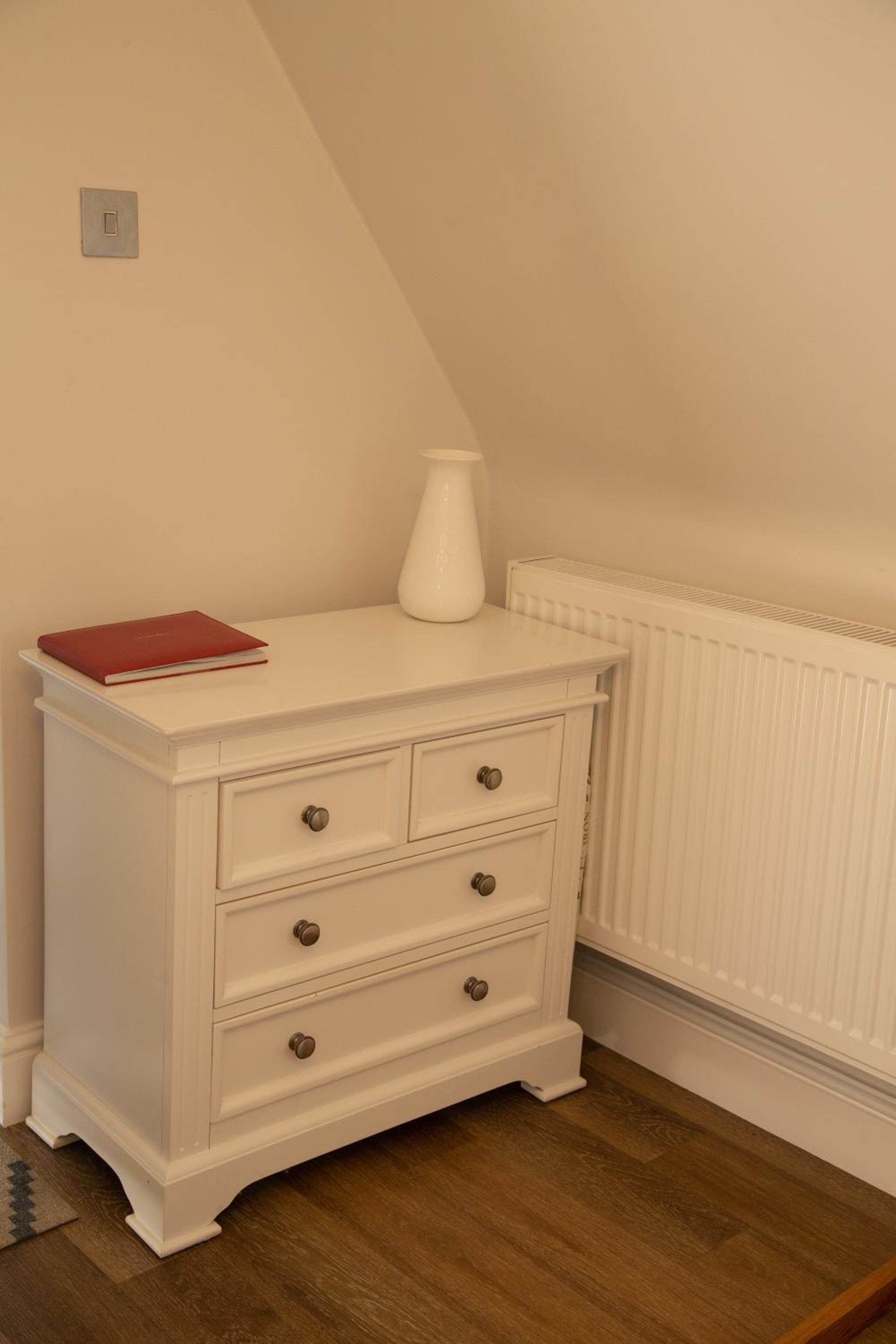 The Brigstock Snug