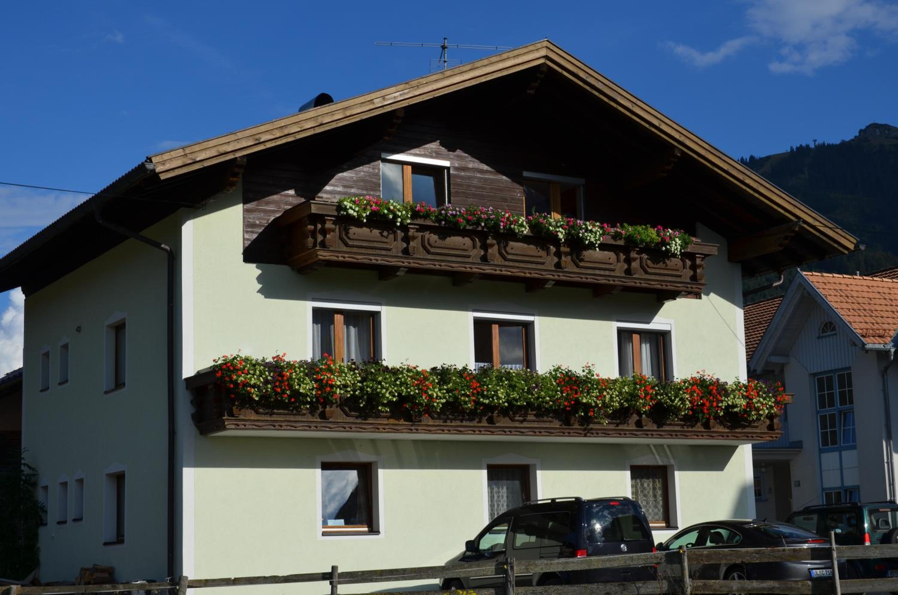Haus Sennweg view 4