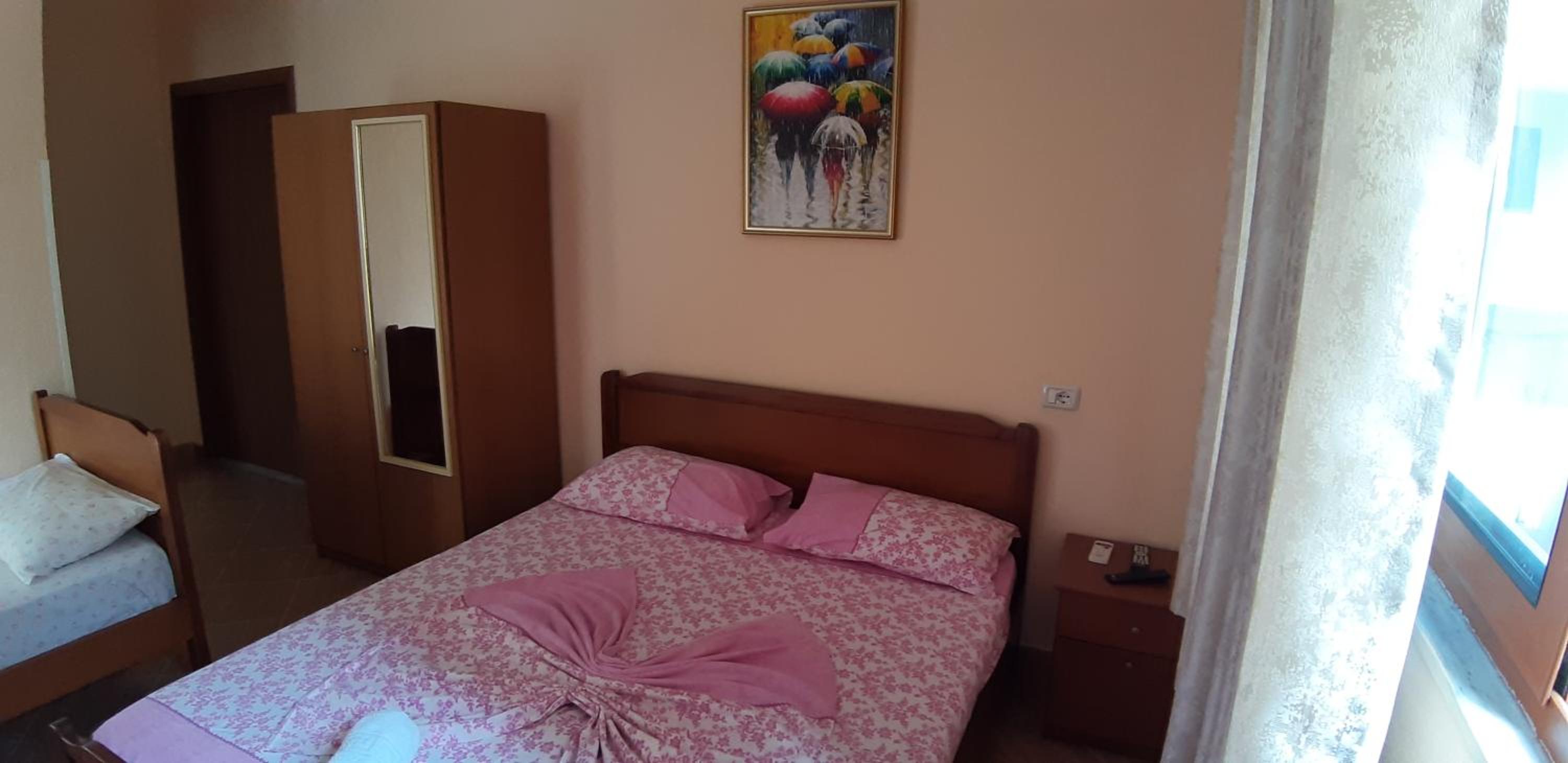 Amras house