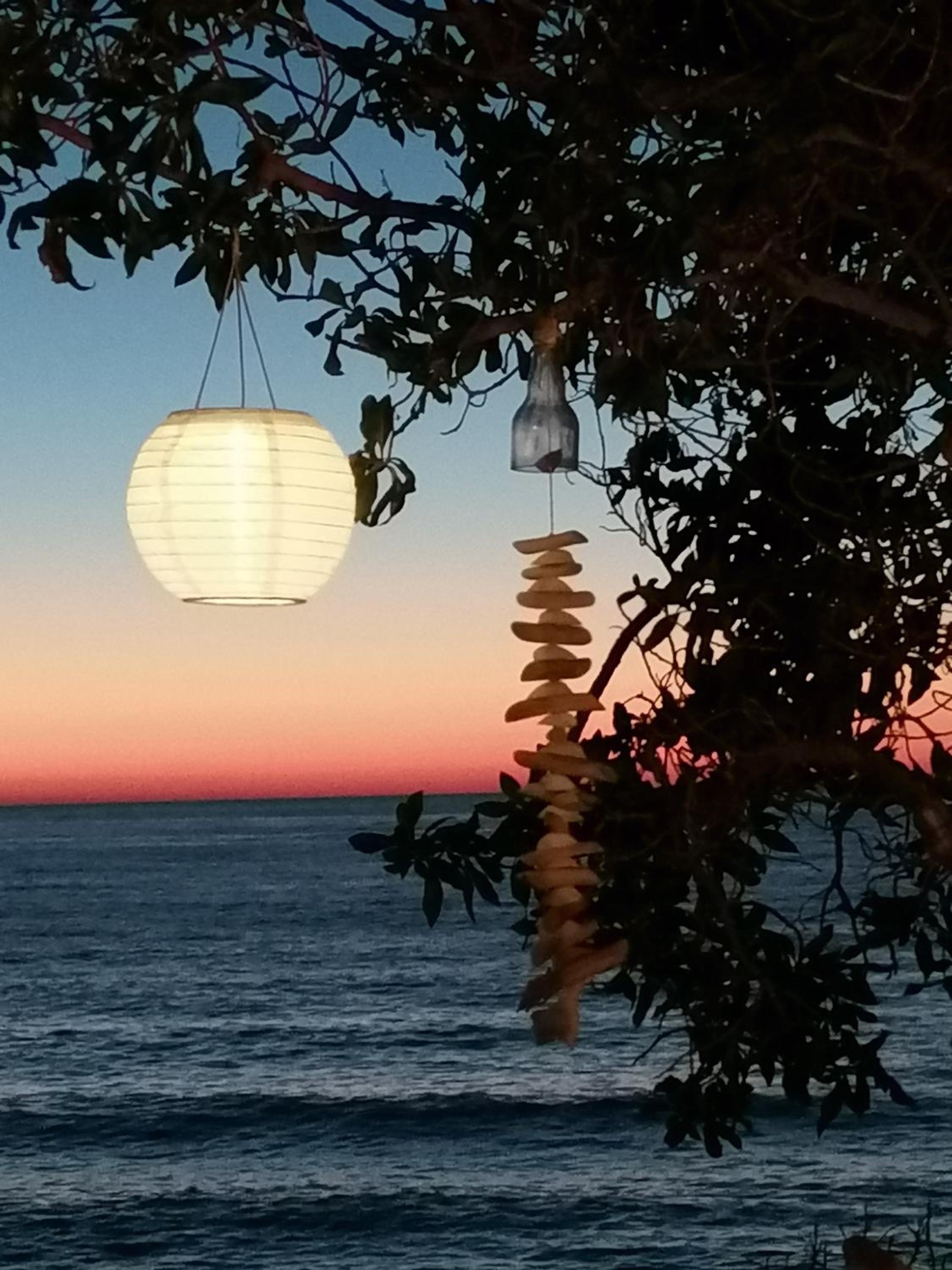 Shambala Beach House-where mountains meet the sea