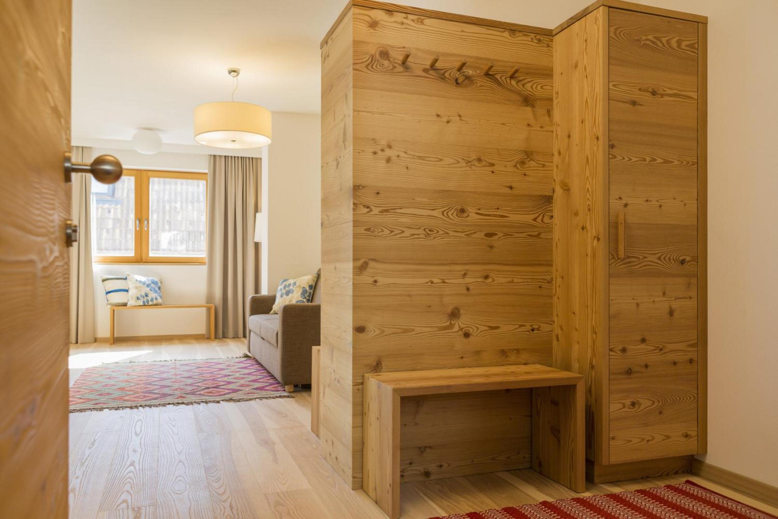 Residence Luzerna ***