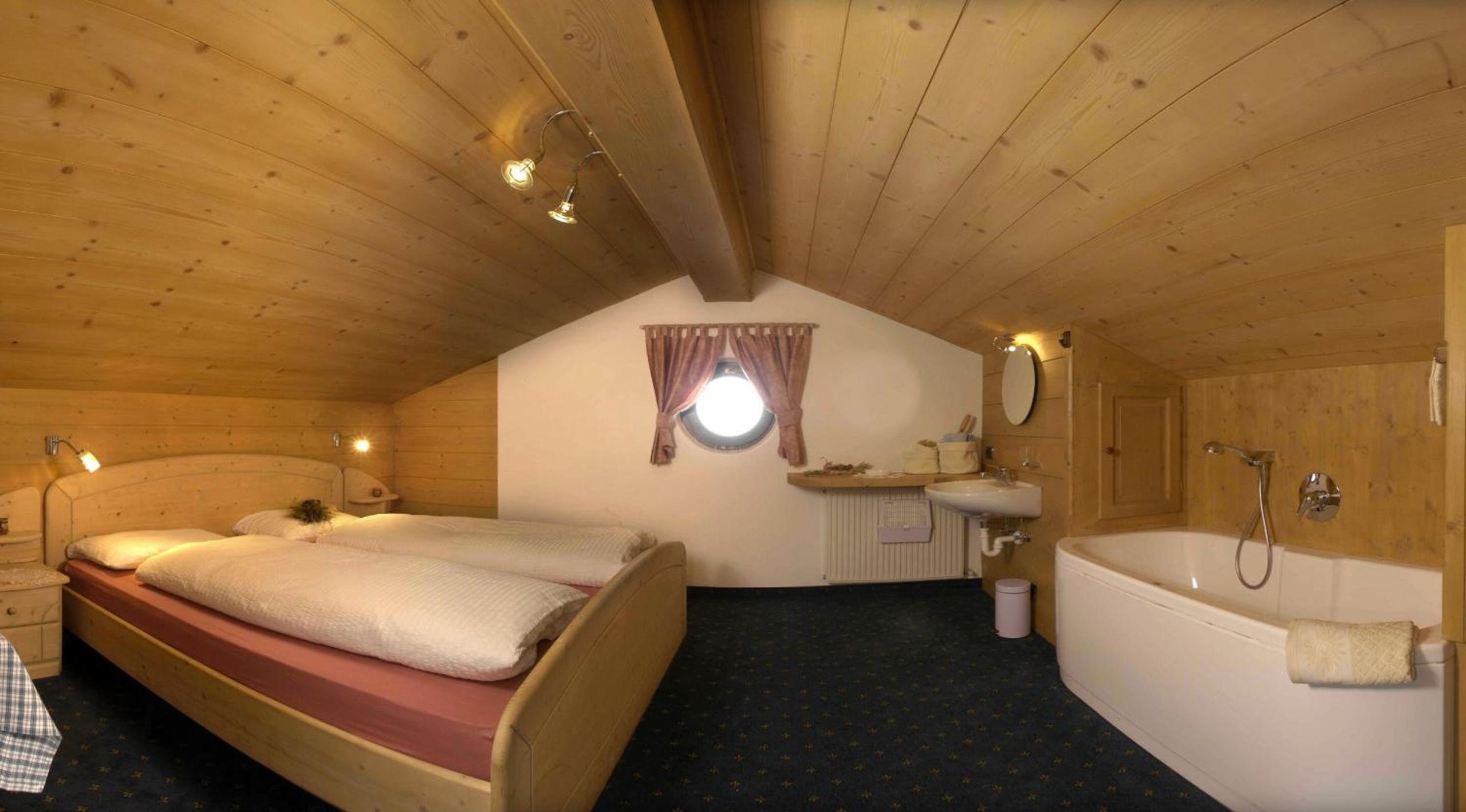 Agriturismo Apartments Tuene