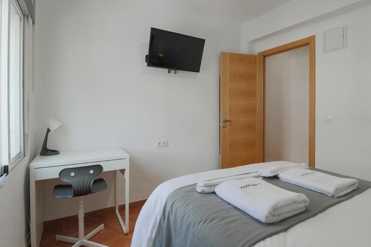 C75 - Comfy 3 Bedroom Near City Center