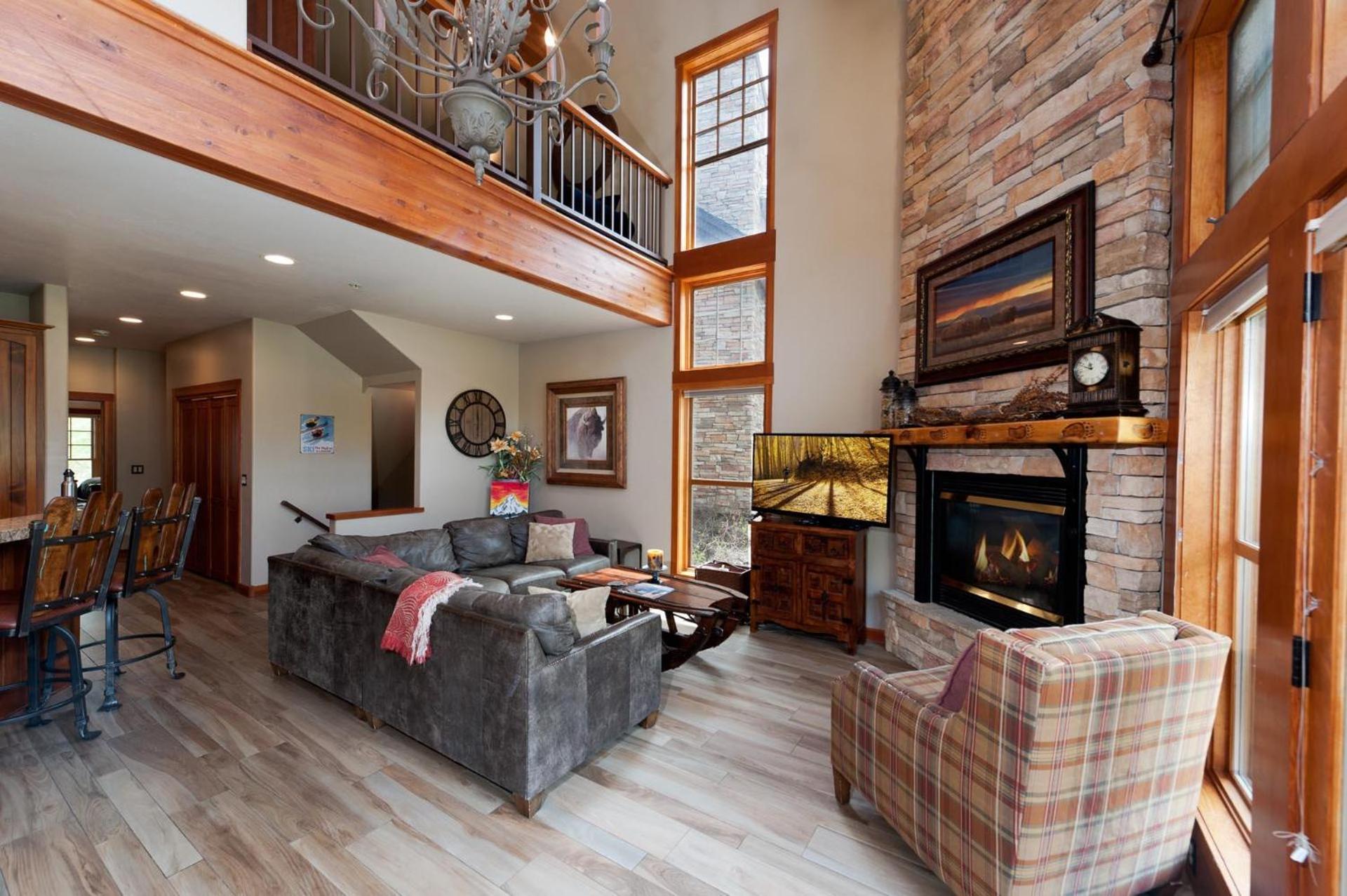 Elkpoint Unit 11 view 5