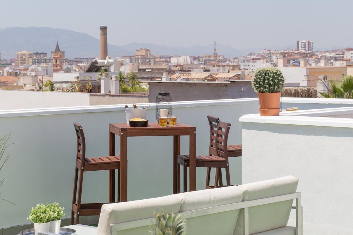 C77 - Romantic Studio in the Center with terrace