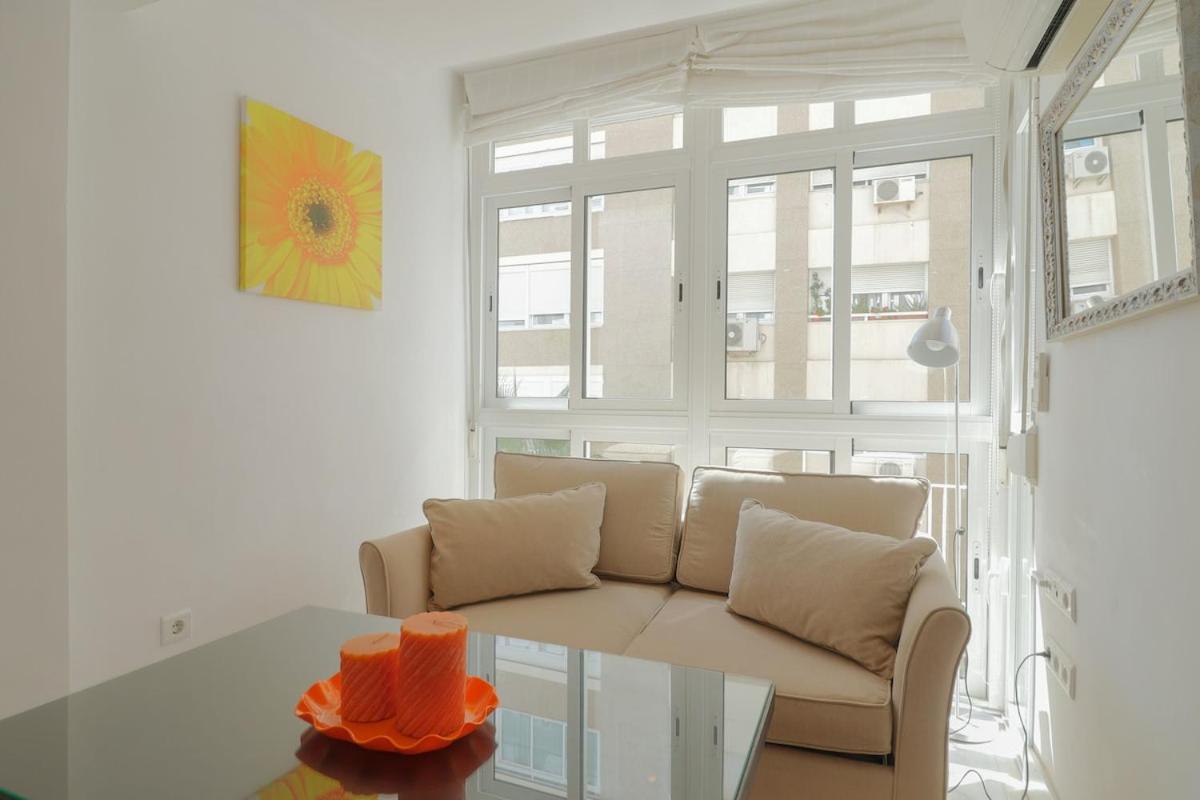 C1 - Seaside Malagueta Central Apartment