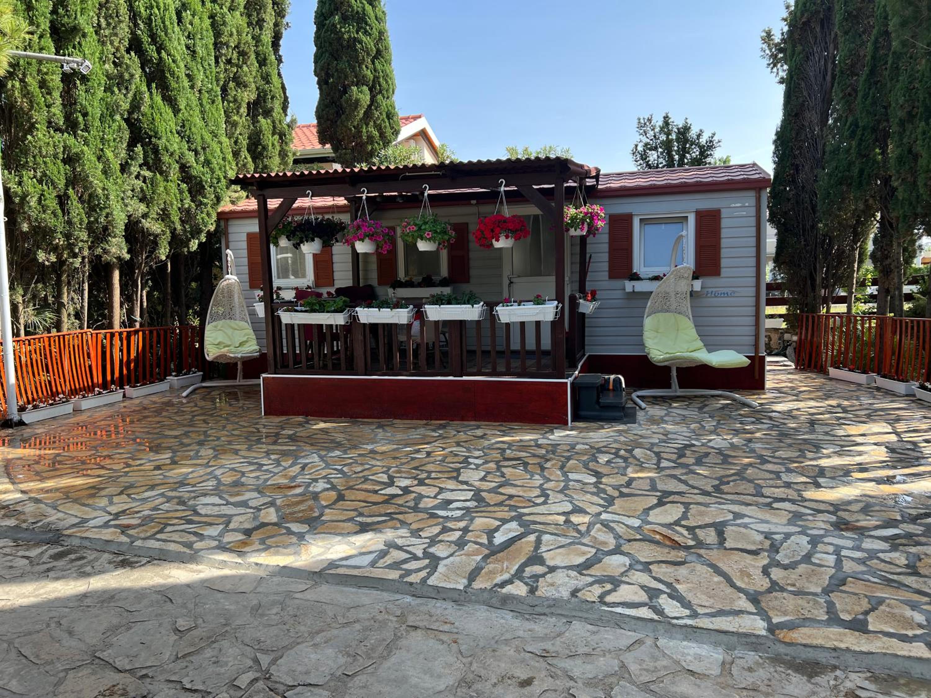 Apartments and bungalows vila Dalibor view 3