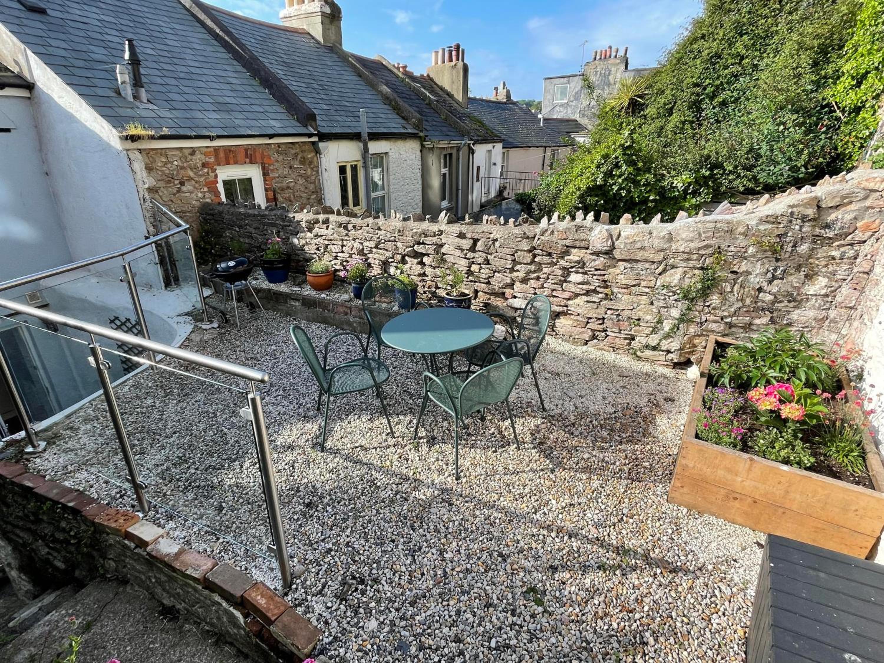Oyster Catcher Cottage - Harbour Bowl, Sea Views view 5