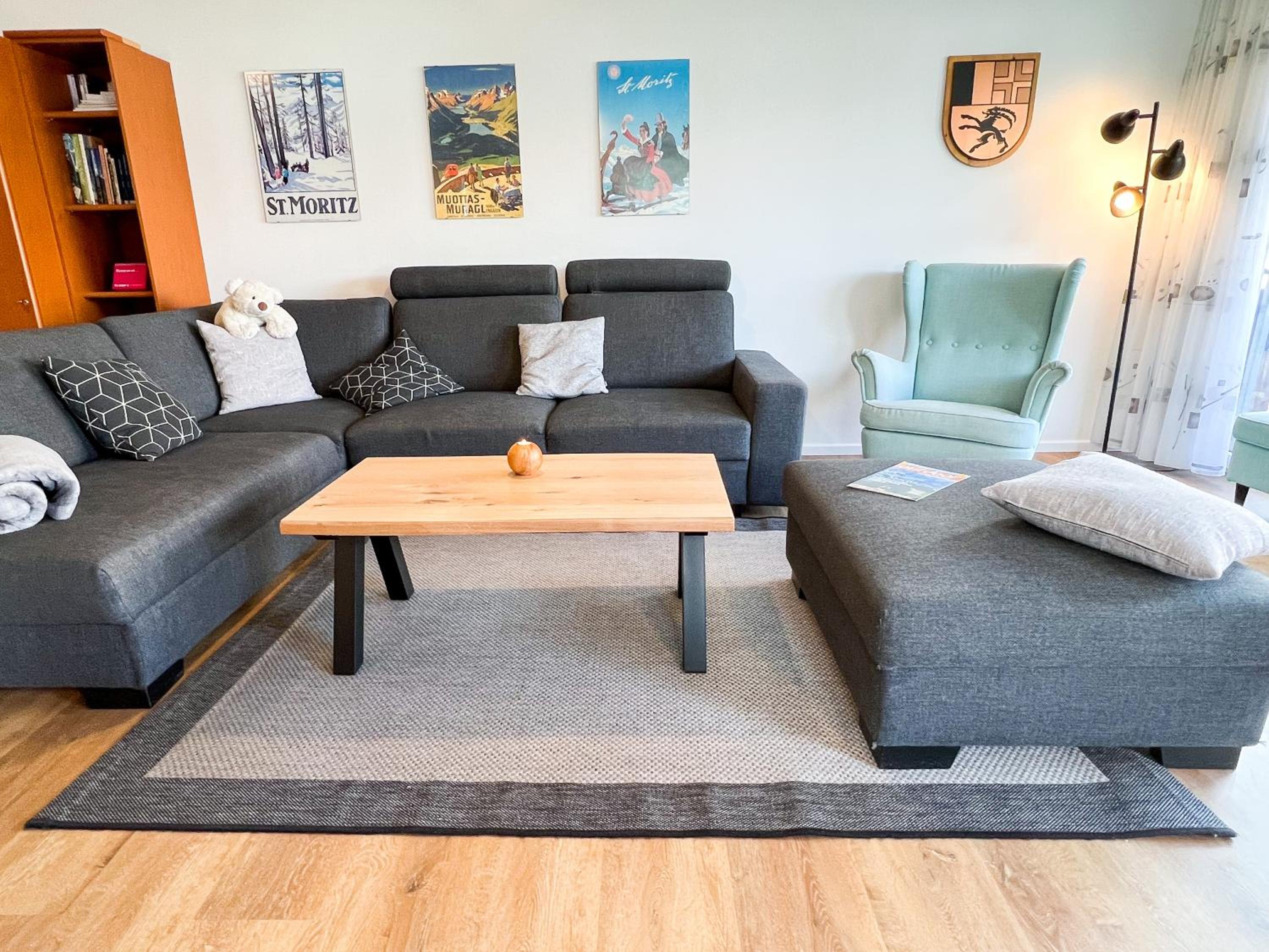 swissme - 100qm - Balkon - 2 Bäder - Parkplatz - Fußbodenheizung