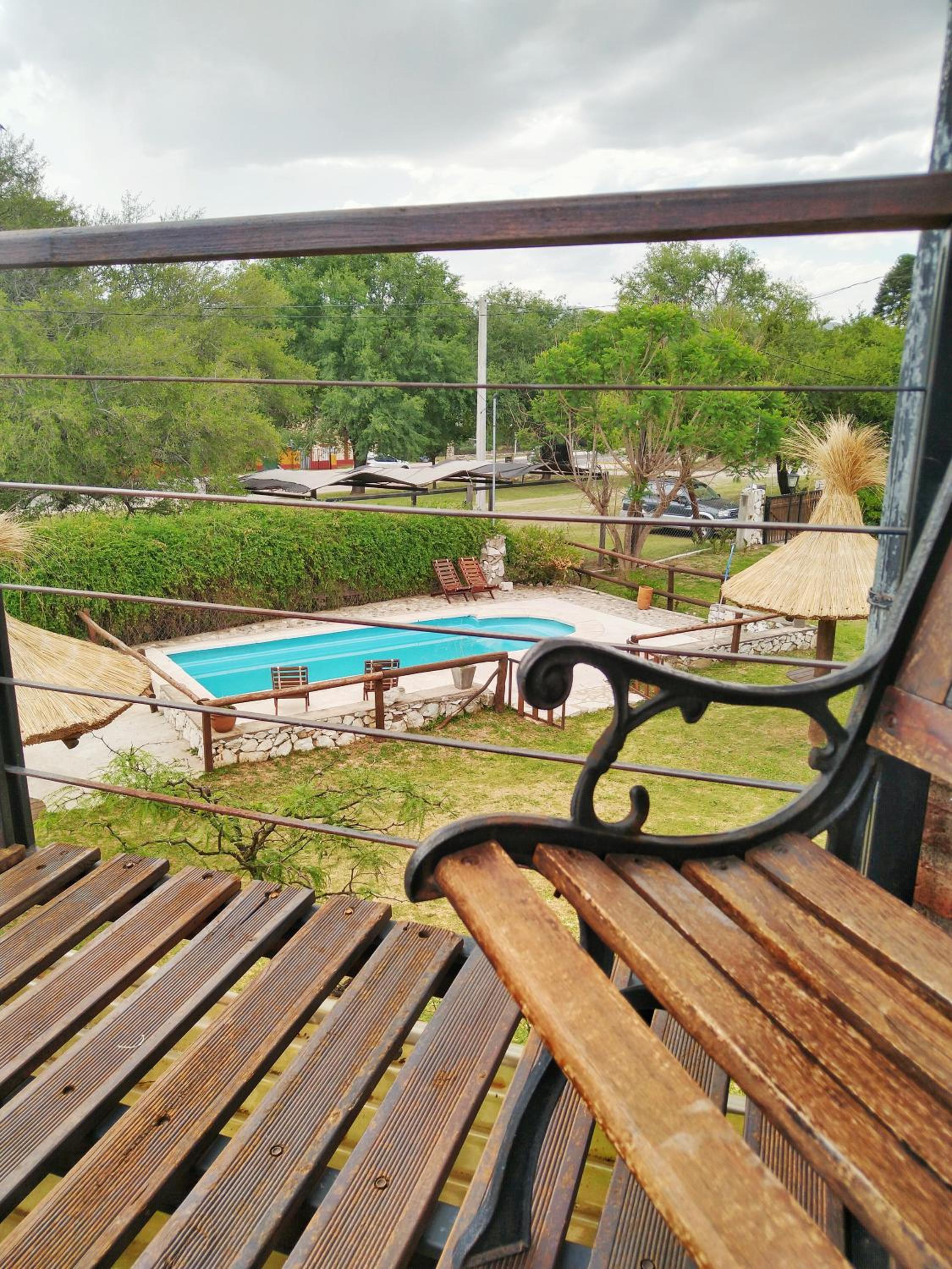AIRES Refugio Serrano