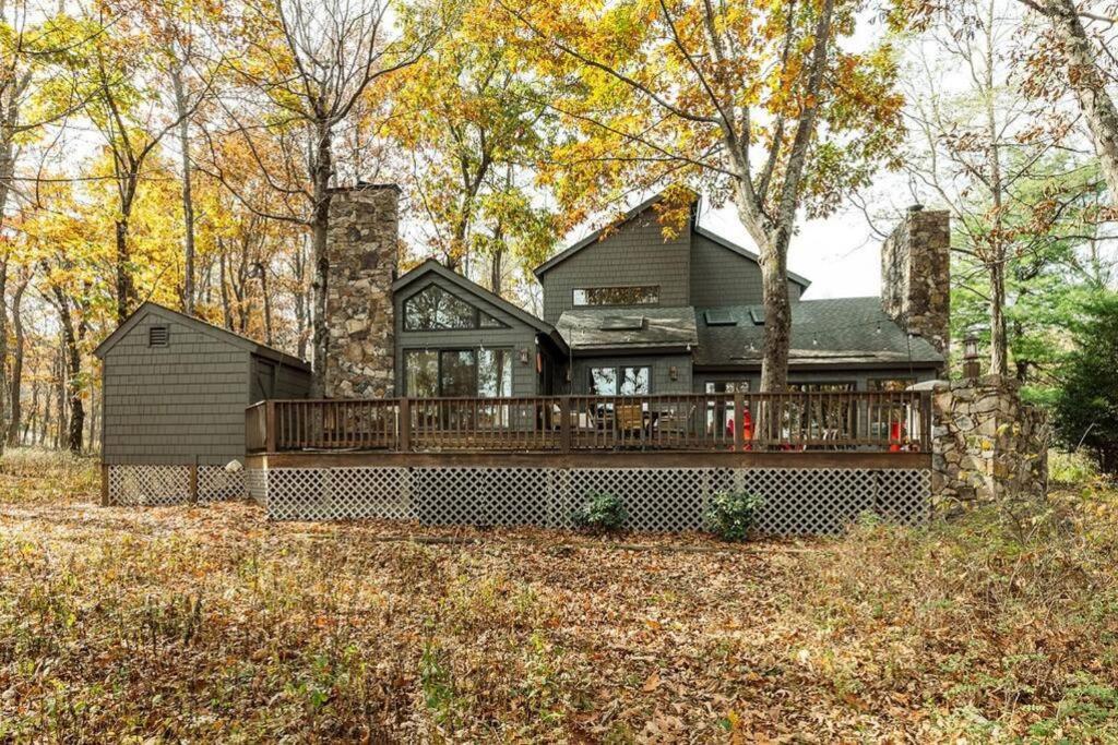 Hotel 7th Hole Chalet - New 7-person Hot Tub / Sauna / 3 Fireplaces