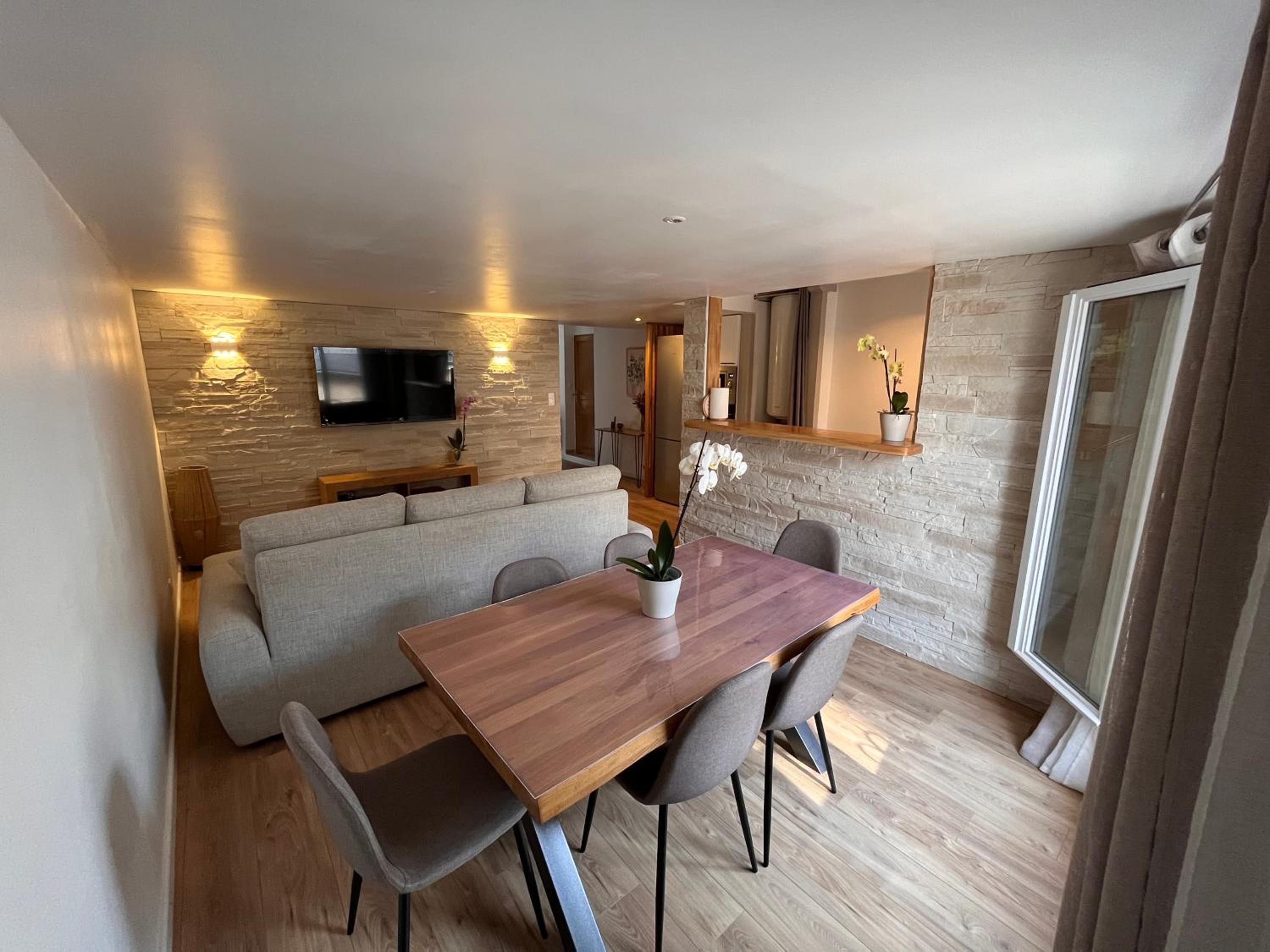 Beautiful Apartment - Historic Center of Poitiers