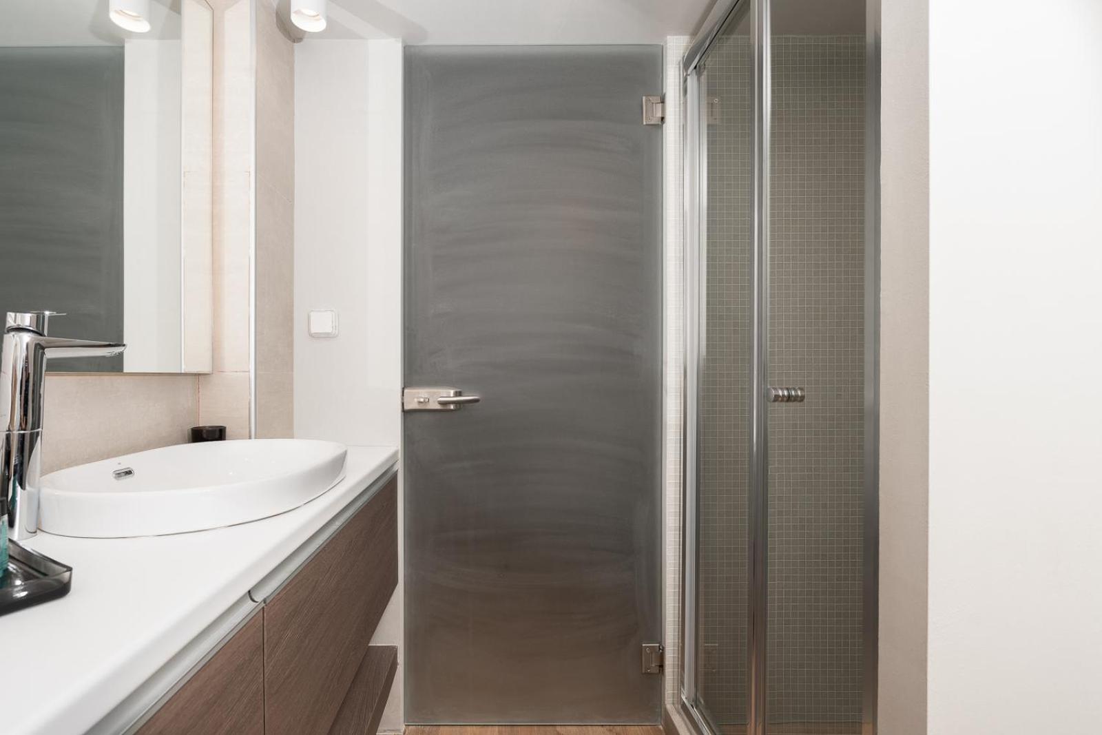 Blue Avra Apartment by A&D Properties photo 5
