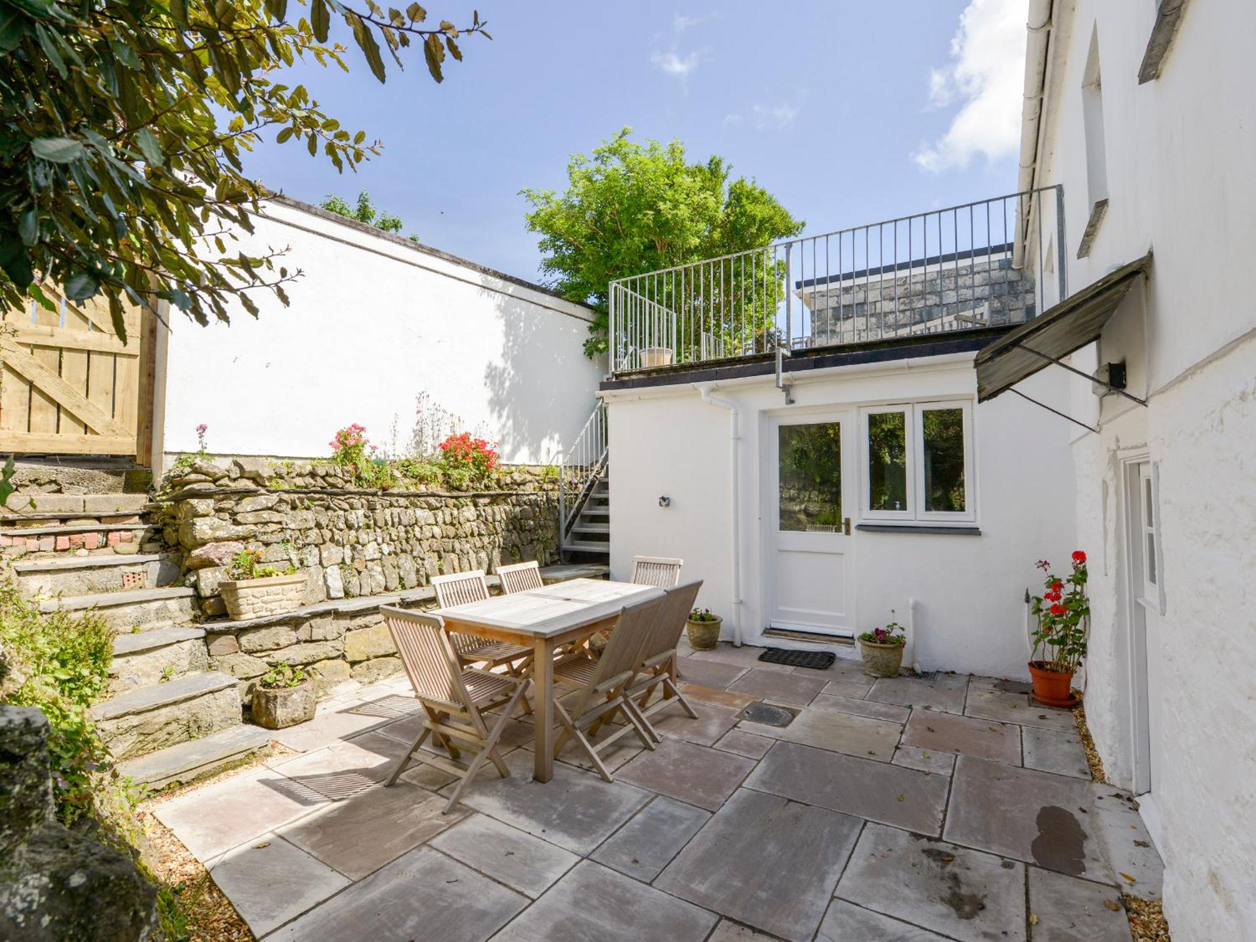 Agar Cottage