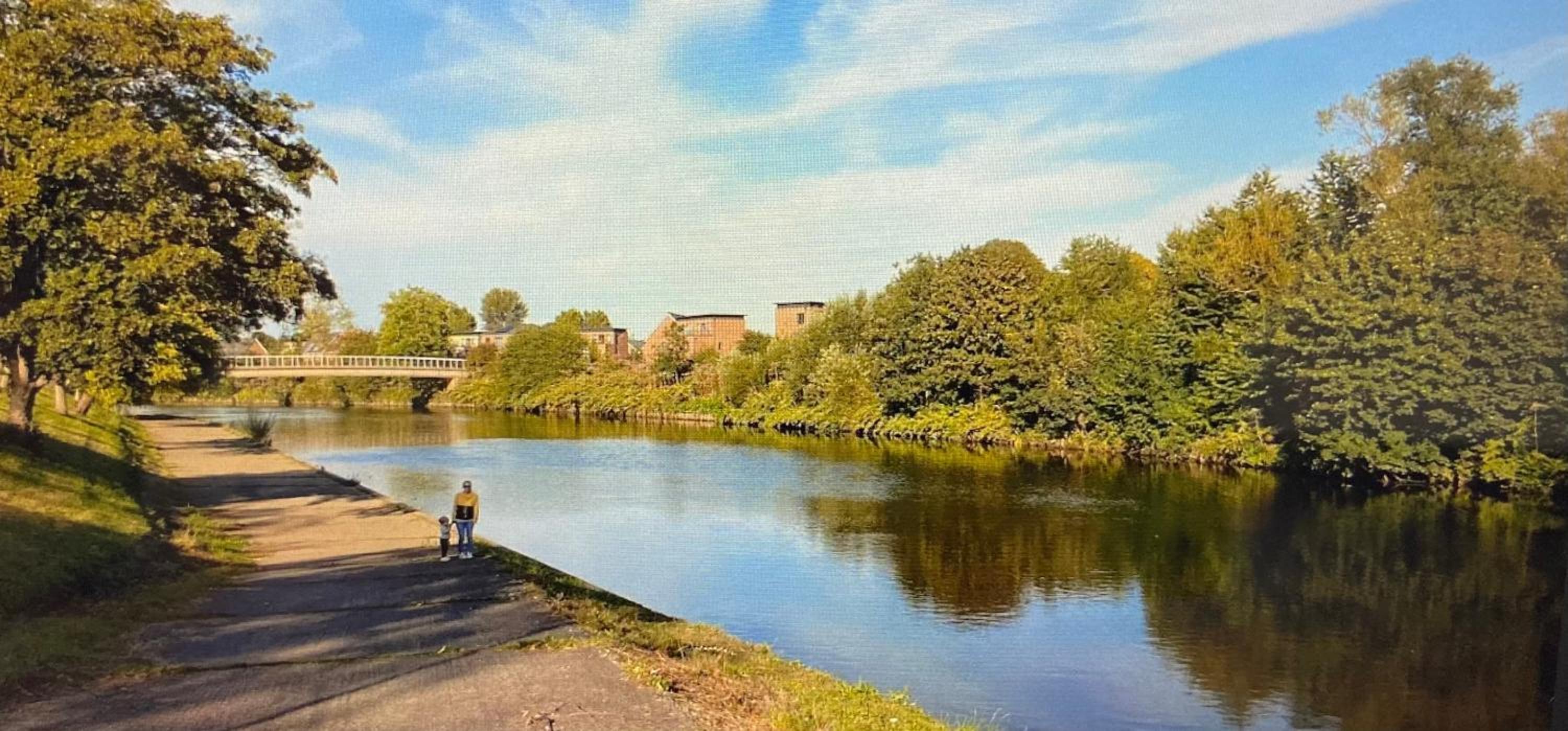 Stunning Riverside 3-Bed Home by 53 Degrees Property in Manchester with Garden & FREE Parking! view 5
