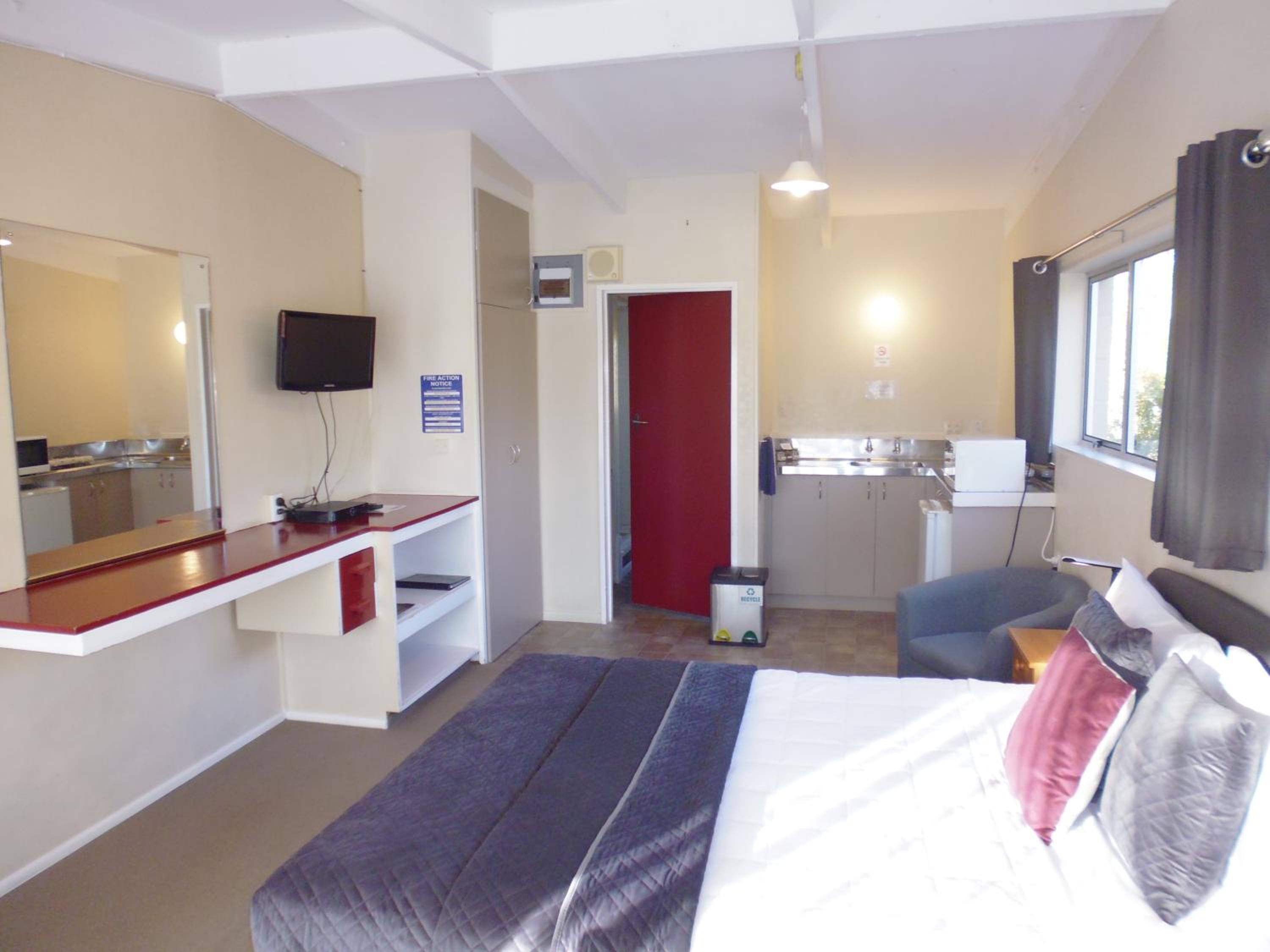 Spa Lodge Motel