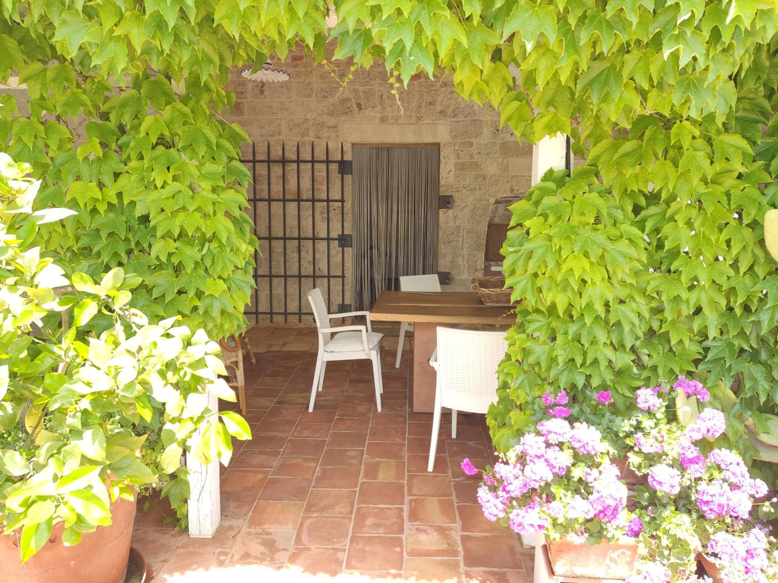 Trulli Volpe view 5