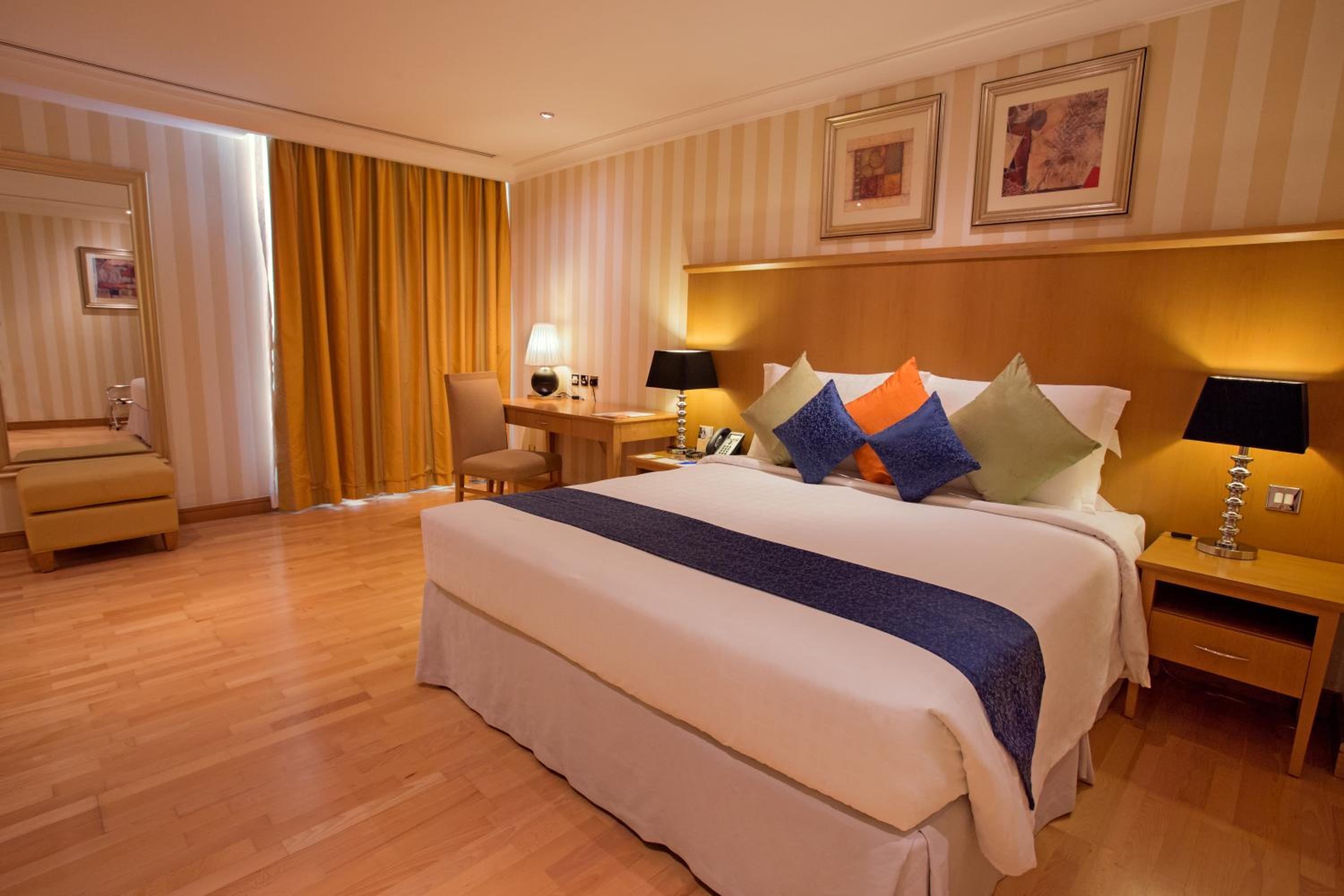 Copthorne Al Jahra Hotel & Resort