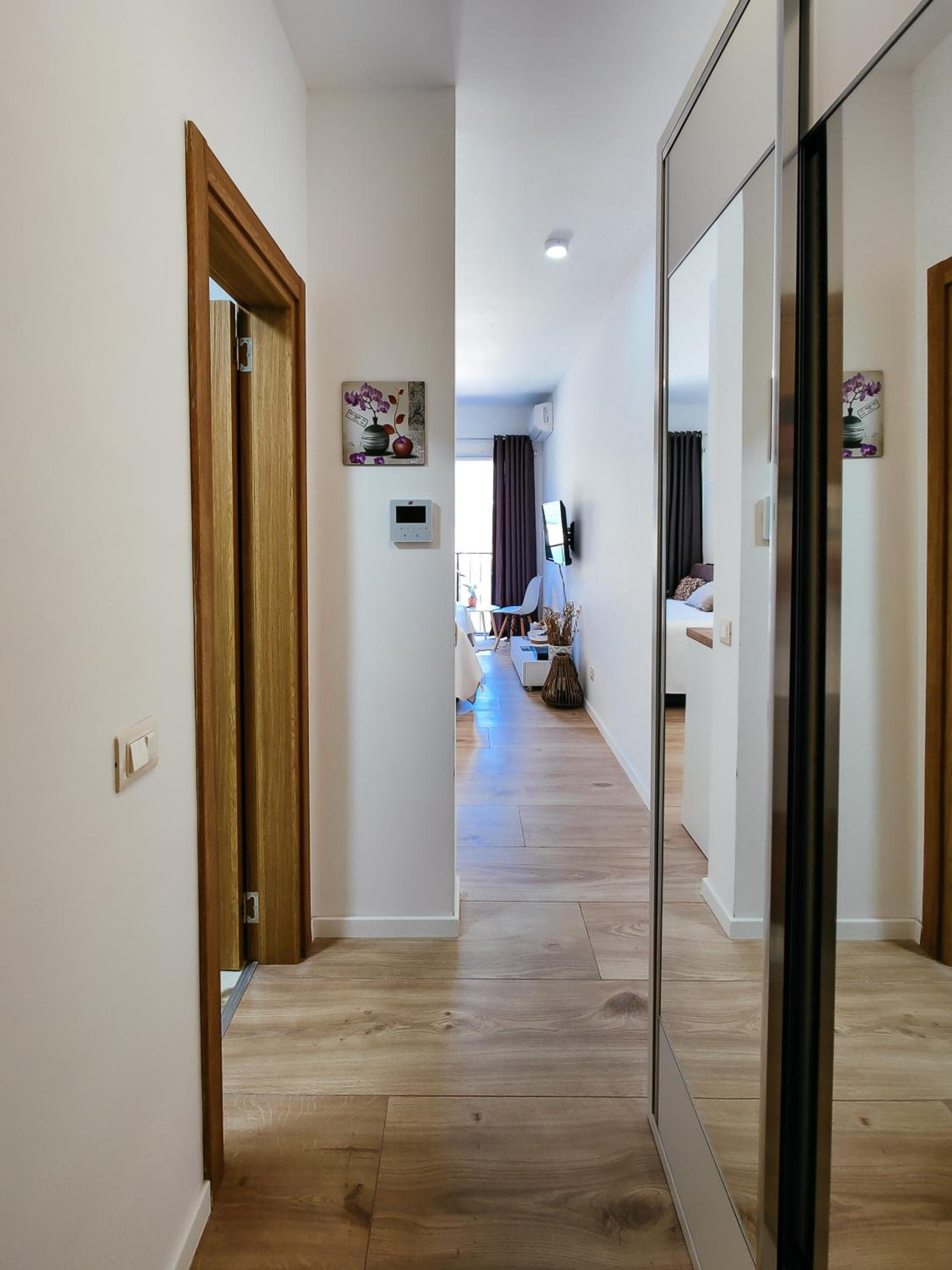Brand new studio with panorama view view 2