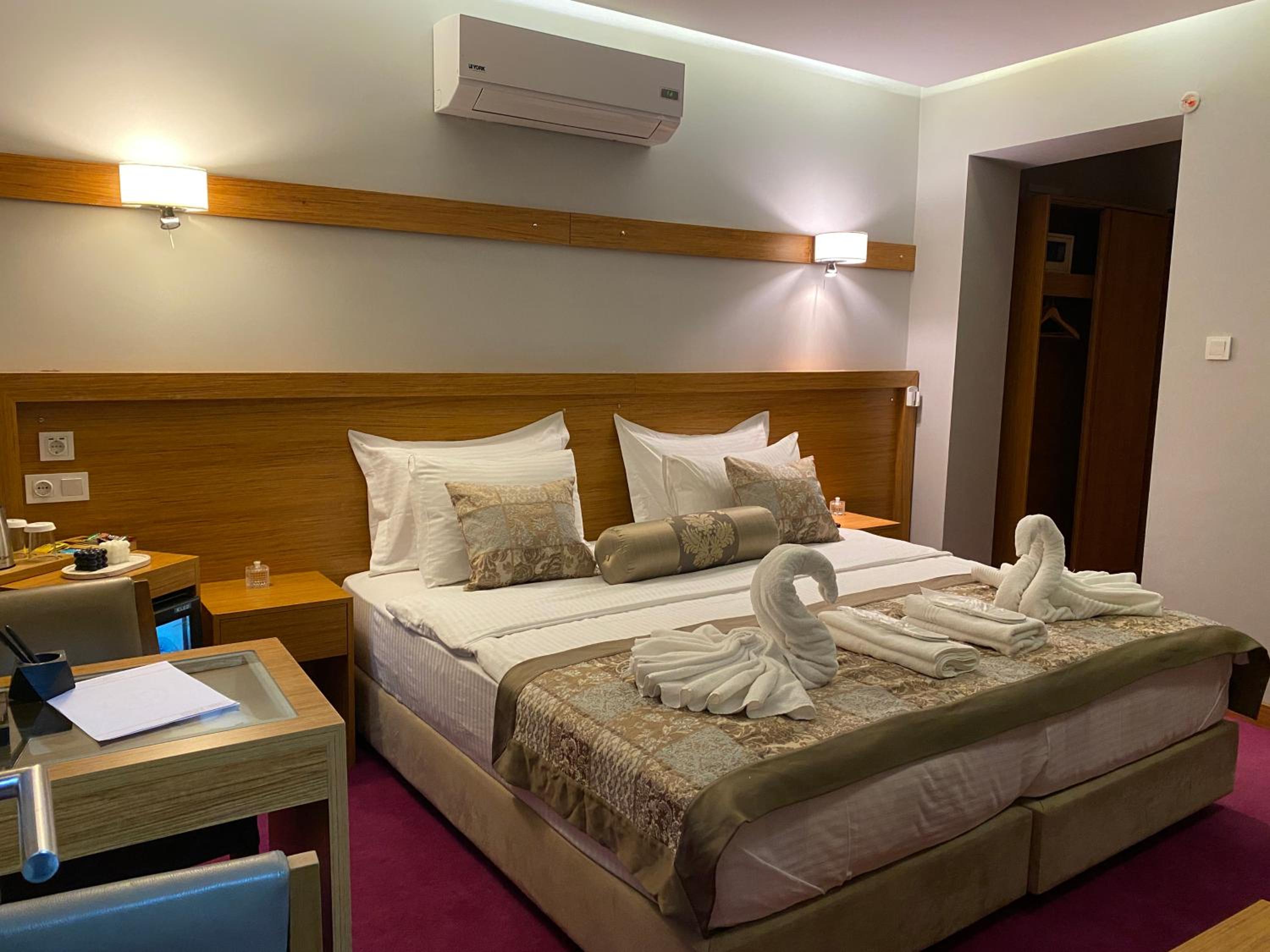 Won Plaza - Image 21