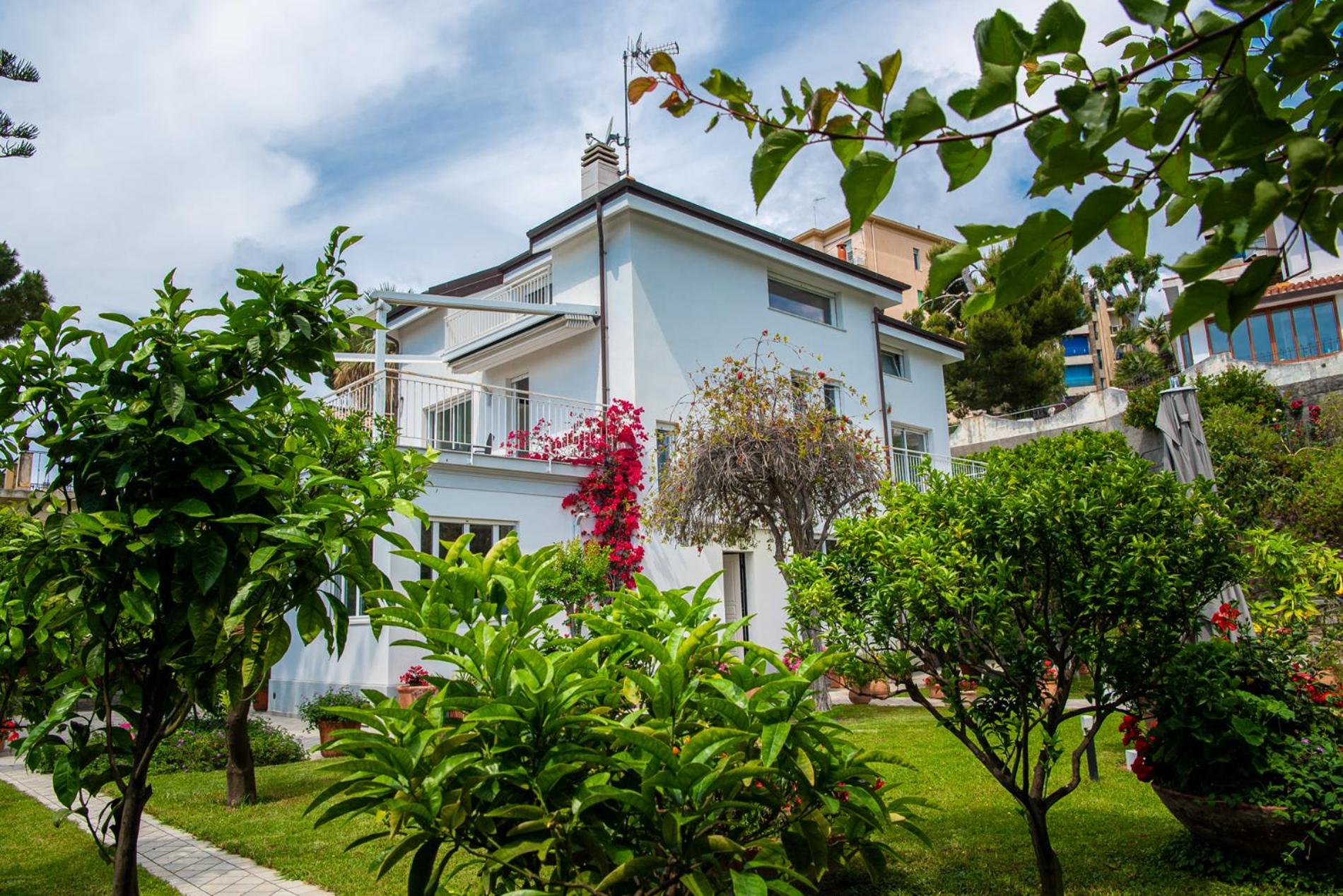 Hotel Magnificent Villa Sanremo