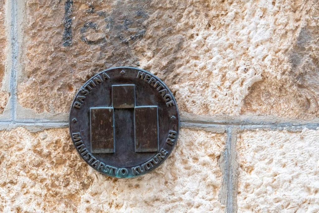 Hotel Ivka Makarska - modern and luxurious oldtown apartament - Image 1