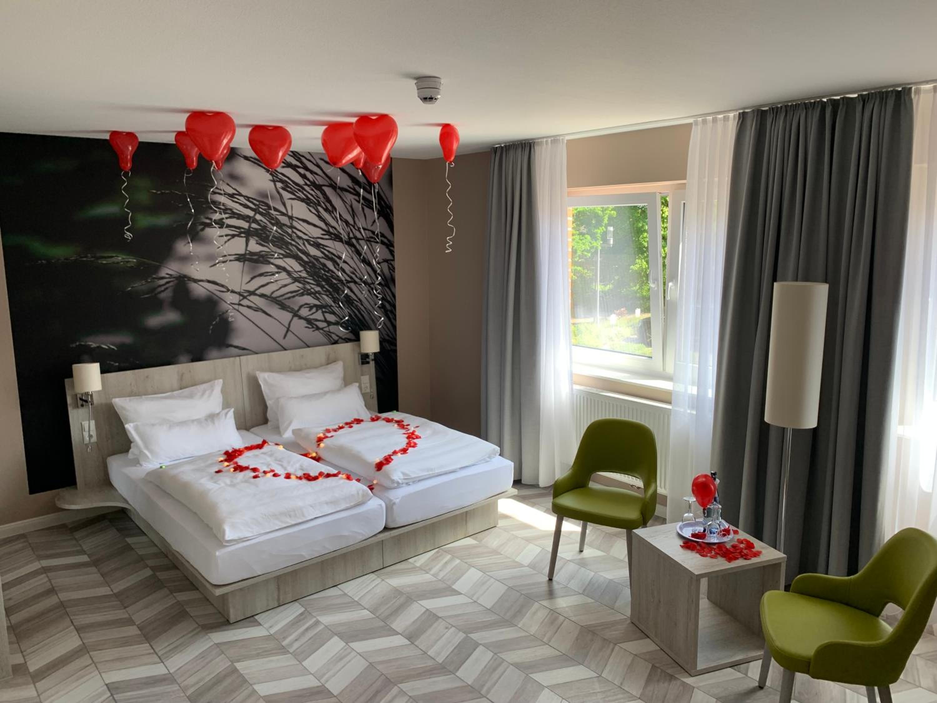 Tholes Hotel in Vilsen - Property Image 1