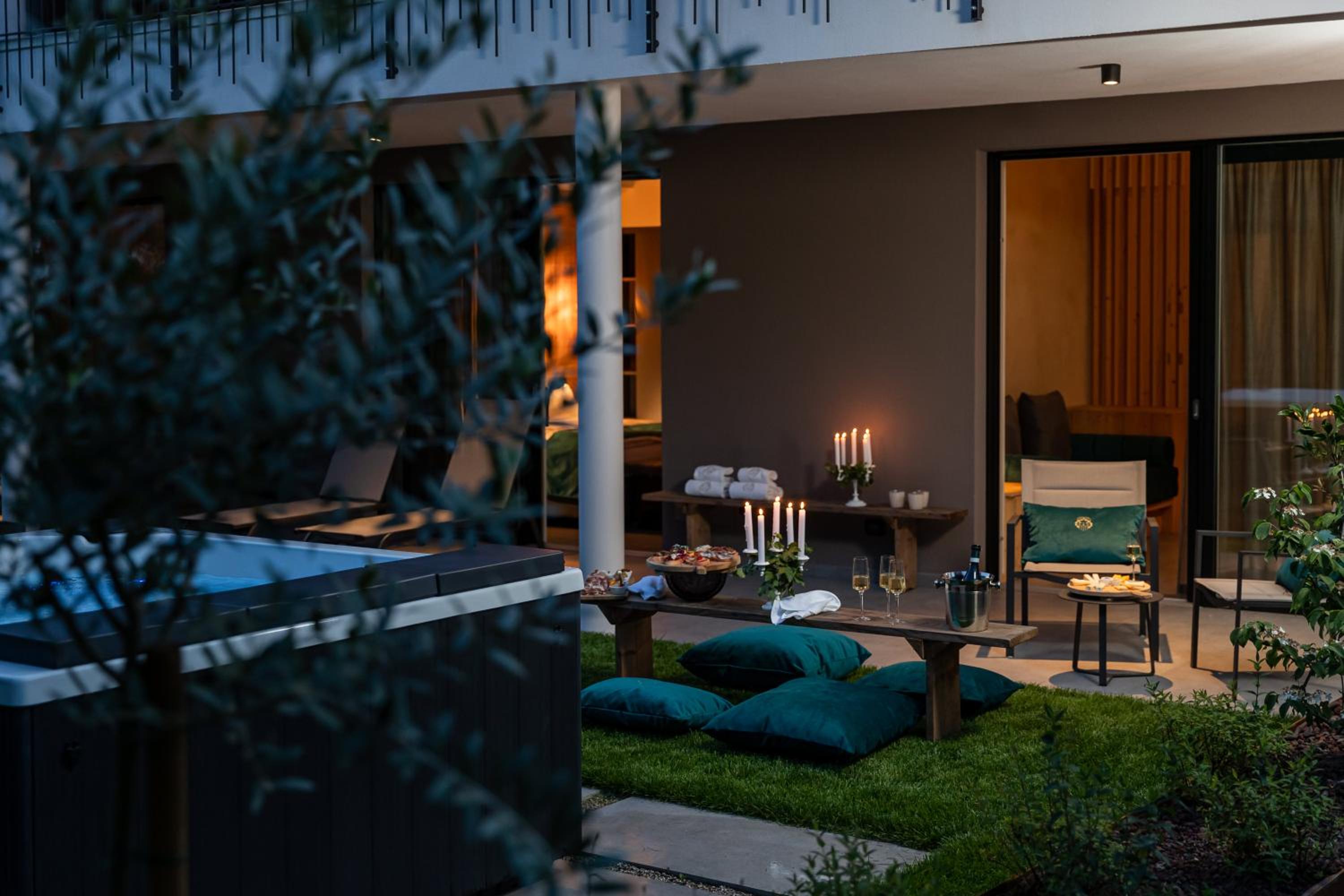 SHILOH Private Luxury Apartments view 4
