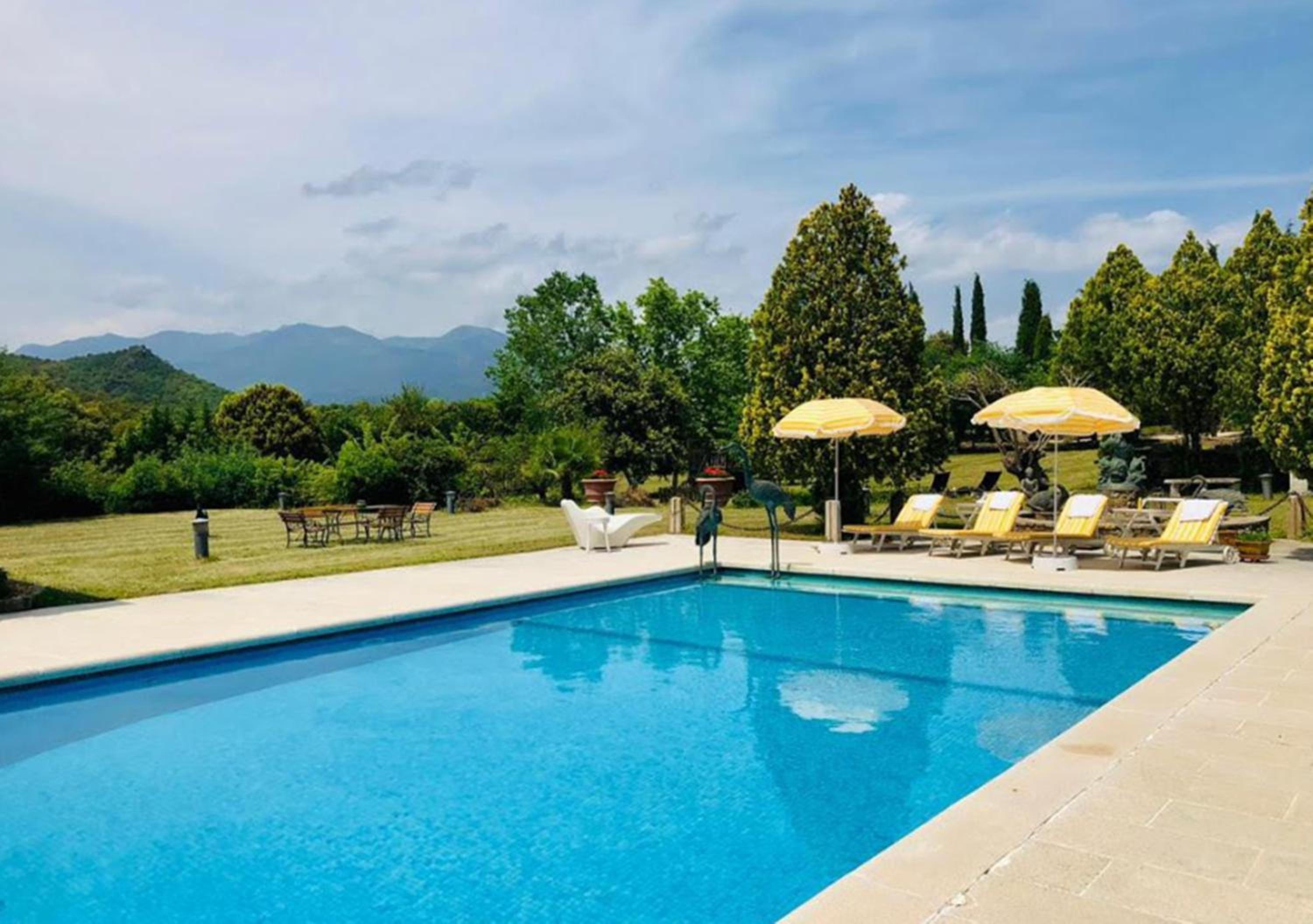 Masia Mimosa view 4