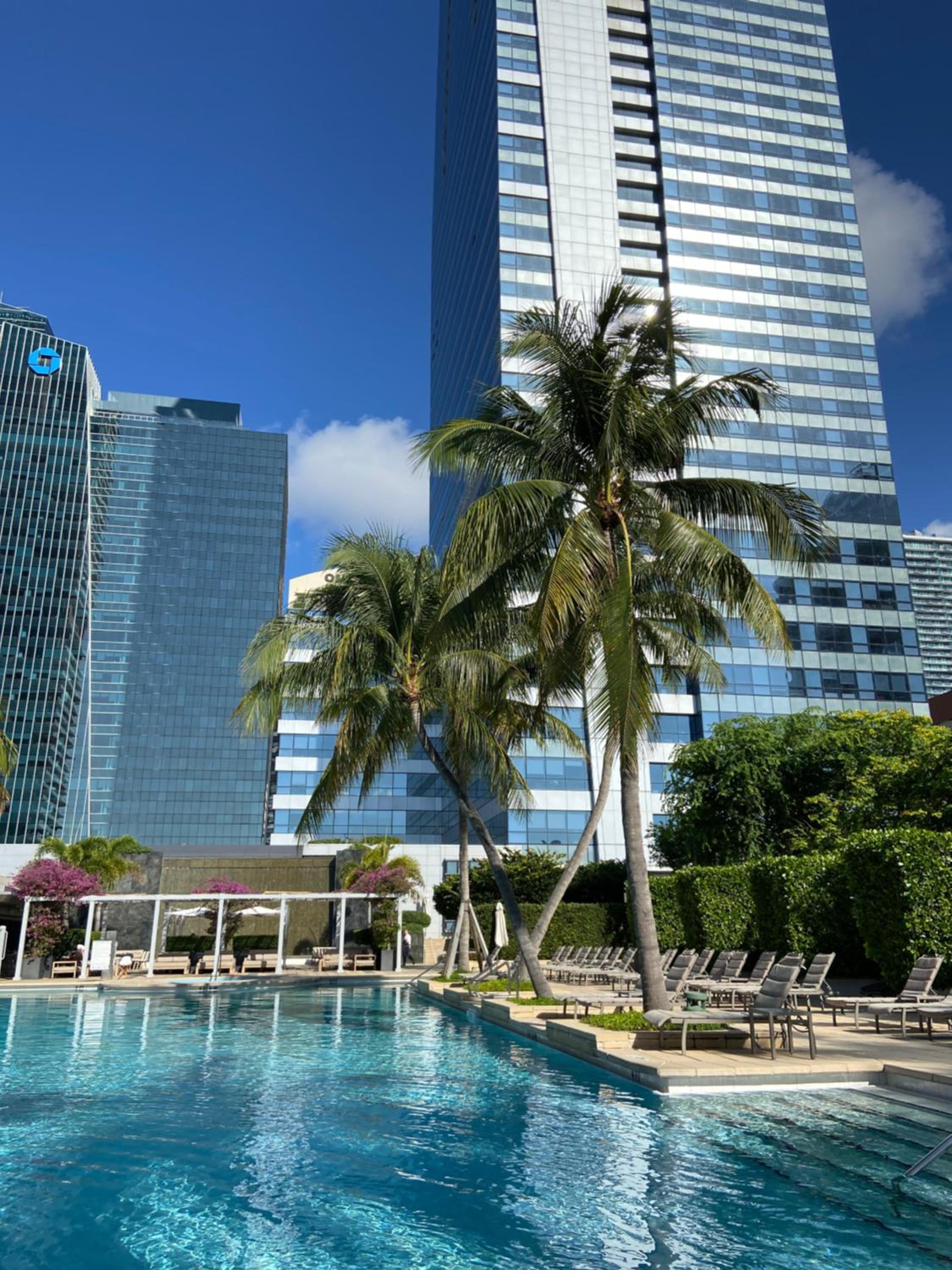 Hotel Four Seasons Hotel Miami - Luxury Private Residences