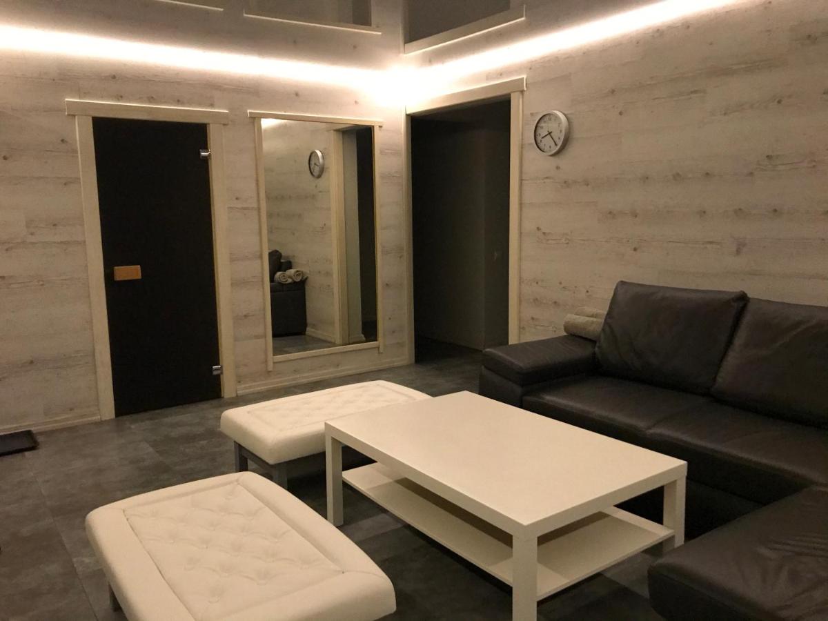 Royal Relax view 3