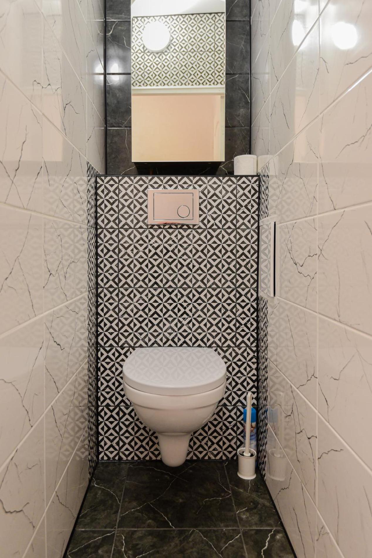 Big Petera en Ventspils — bathroom