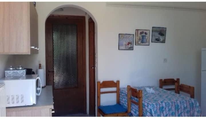 KATERINAS HOUSE view 3