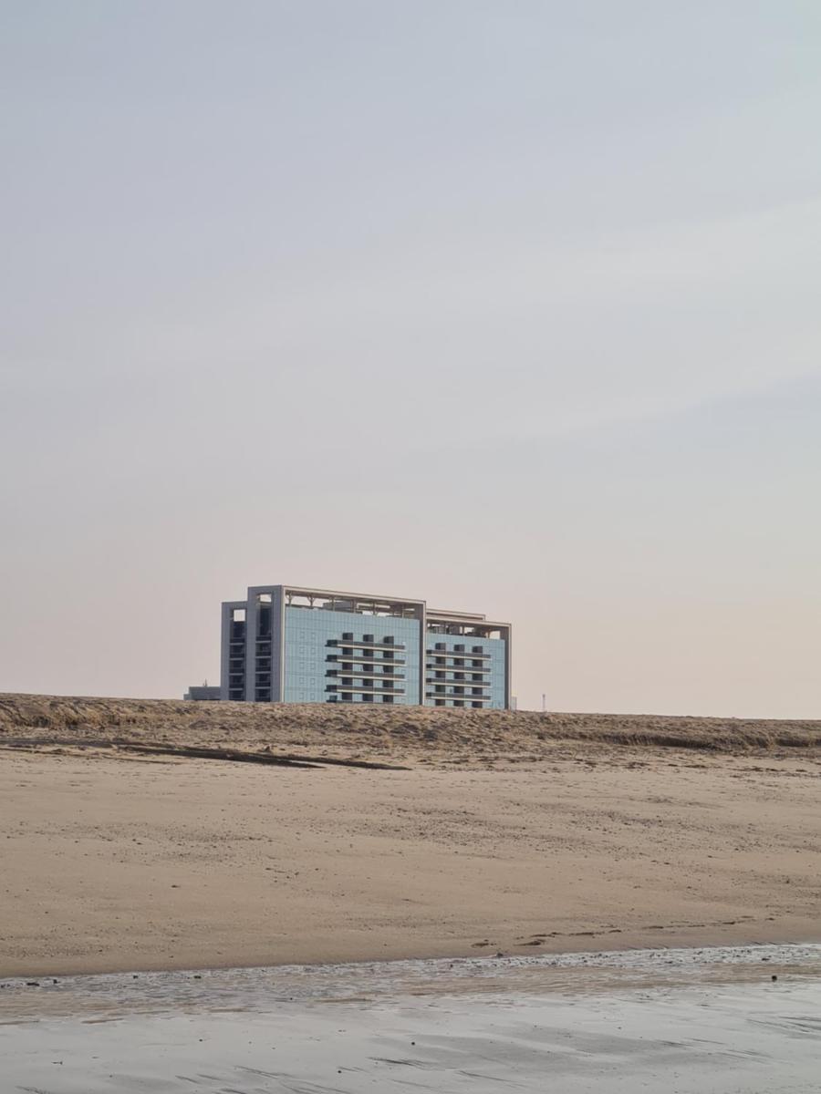 LUXURY 2 Bedroom Apartment in GATEWAY Residence