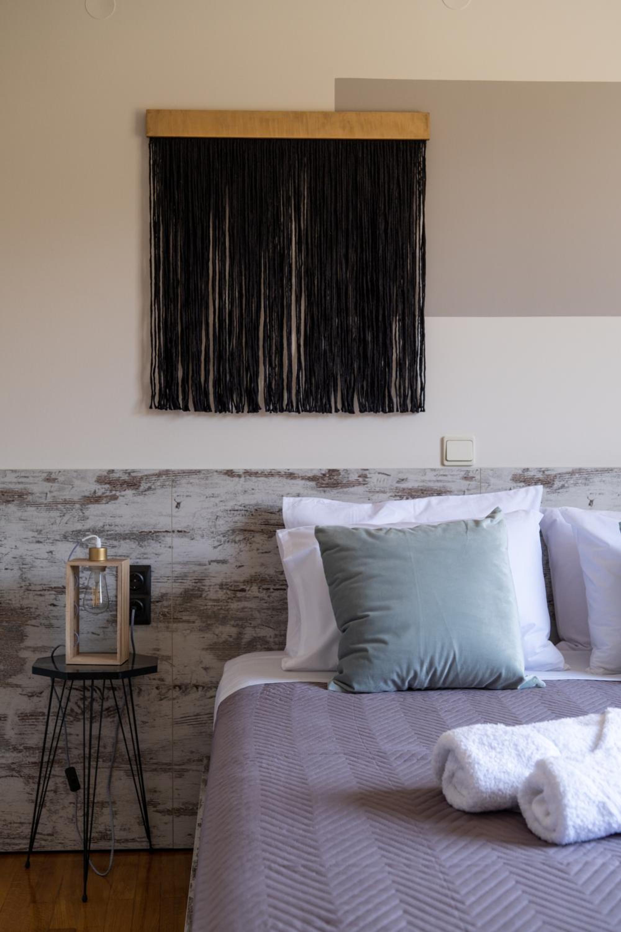 NIMA1 4 bedroom apt centraly located in Rethimno photo 3