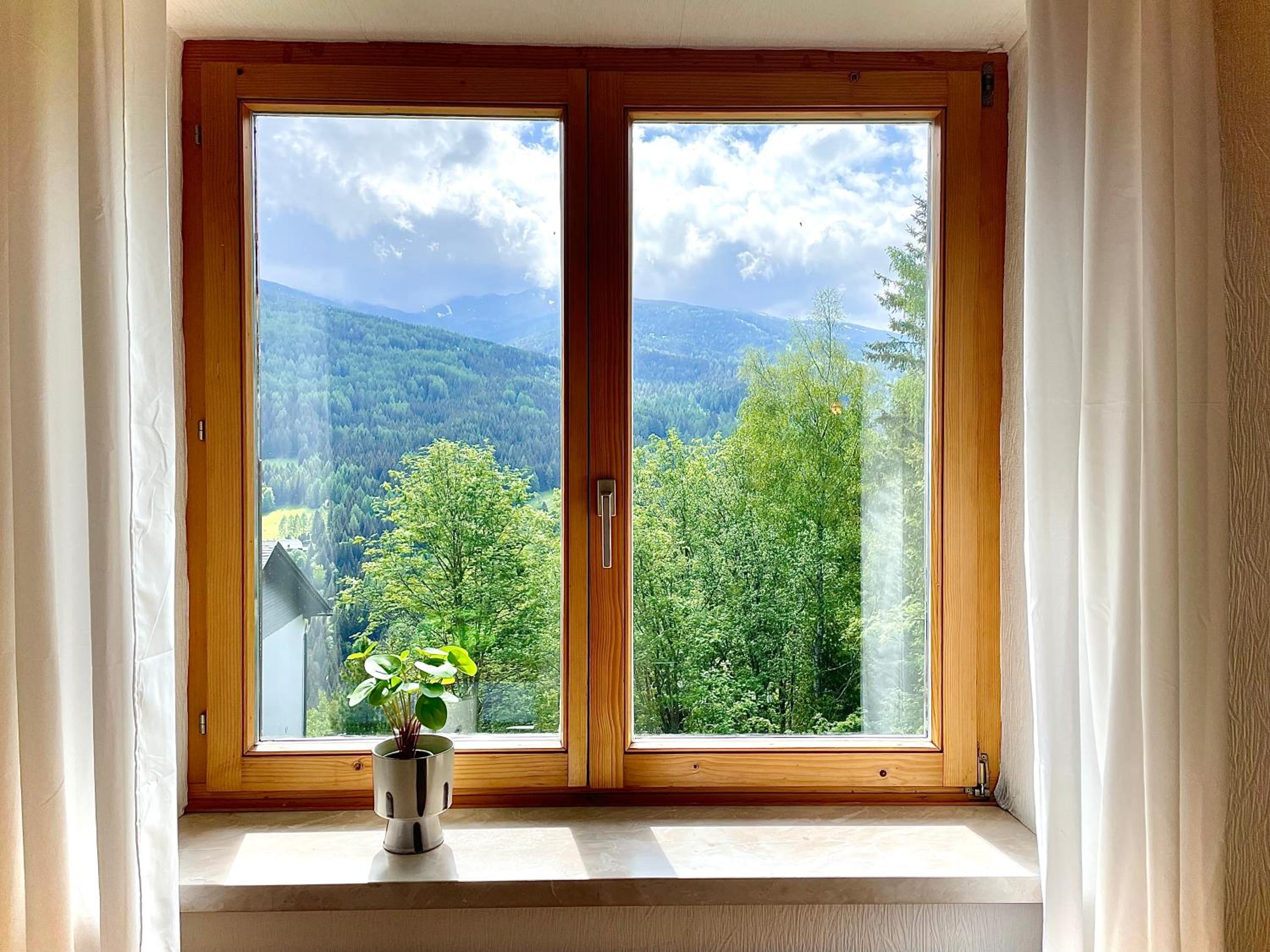 Ferienhaus mit Zirbitzblick
