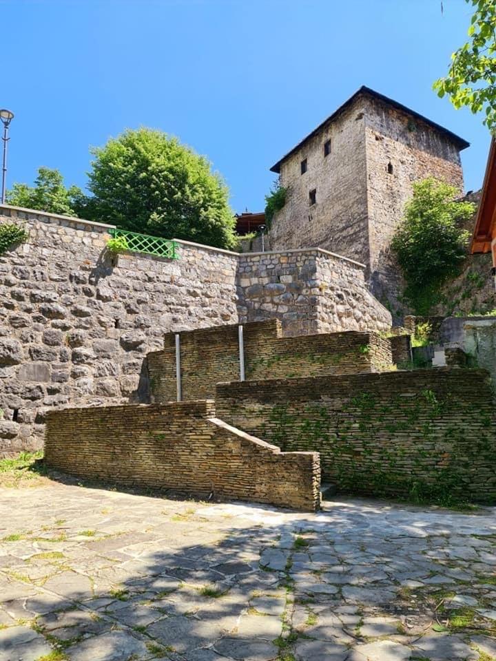 Amar Apartmani, Jajce