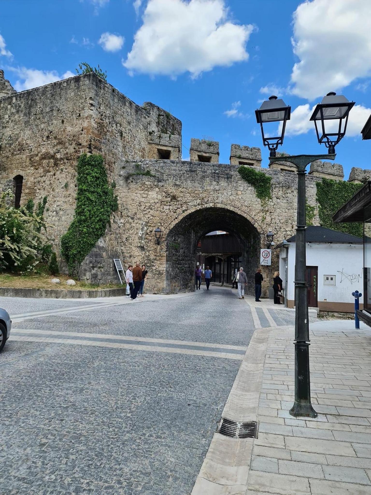 Amar Apartmani, Jajce