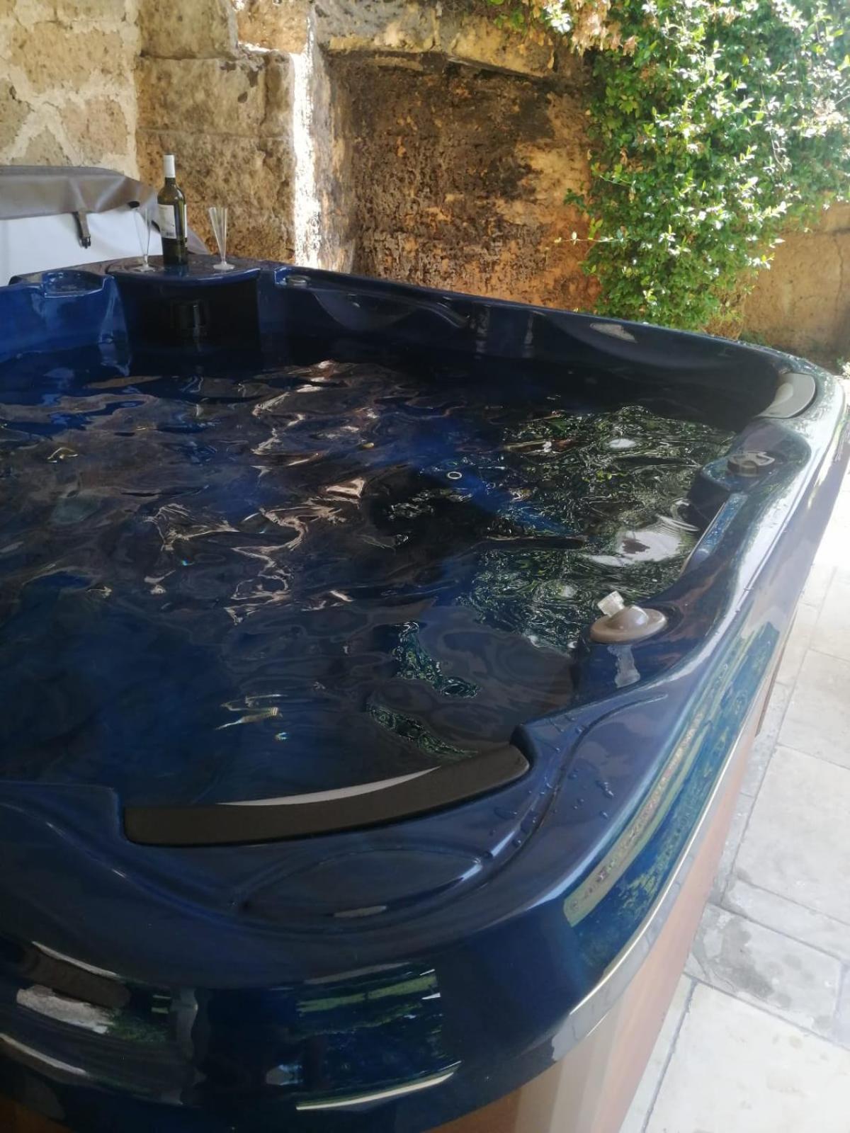 FATA BIANCA Salento - Giardino botanico con piscina