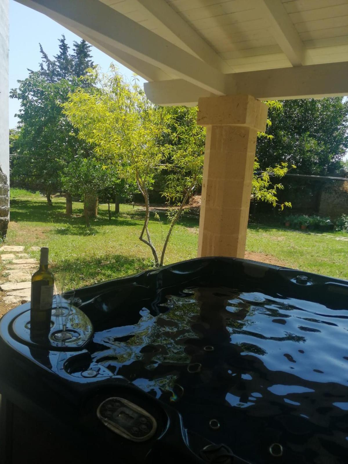 FATA BIANCA Salento - Giardino botanico con piscina