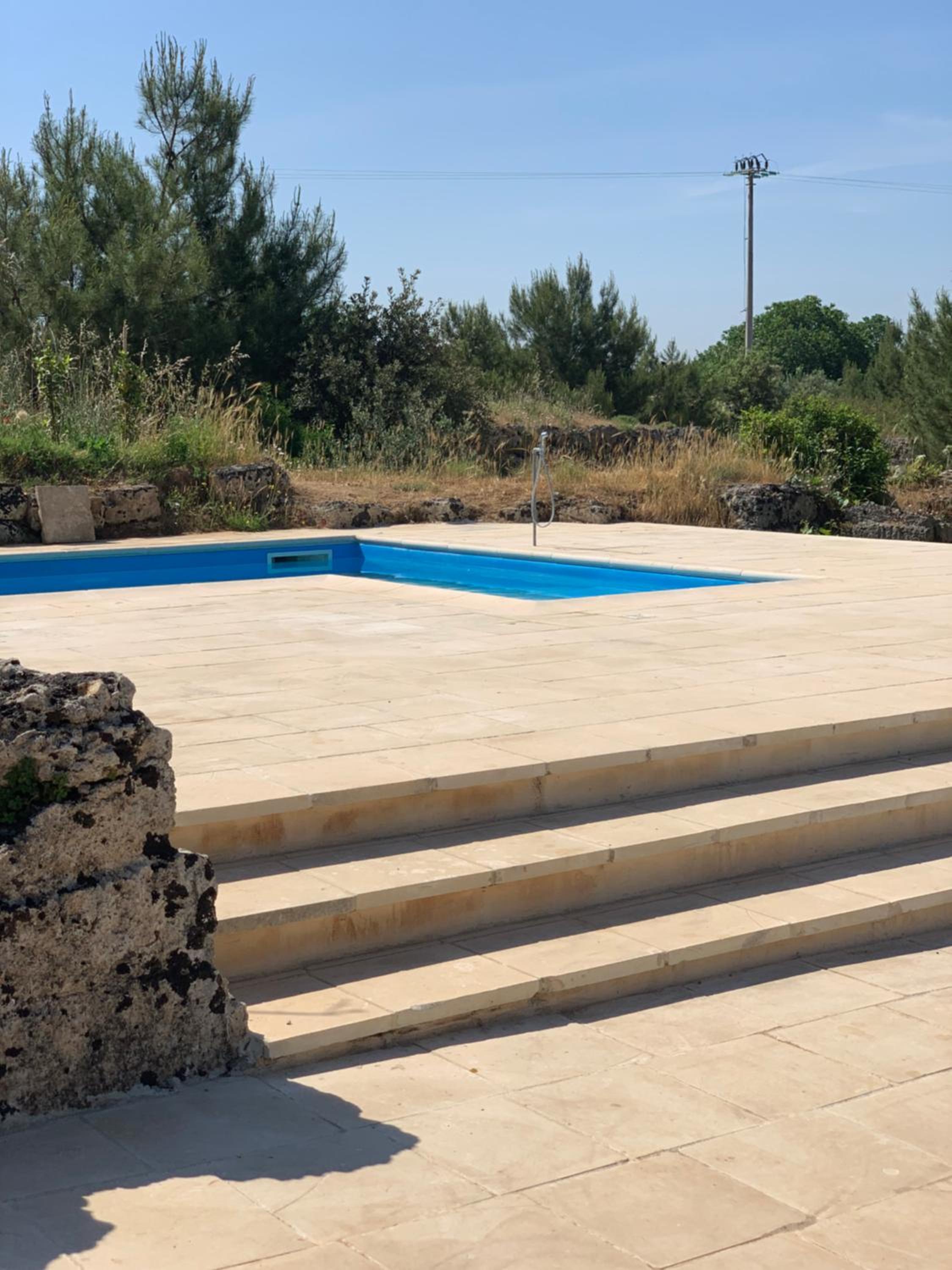 FATA BIANCA Salento - Giardino botanico con piscina