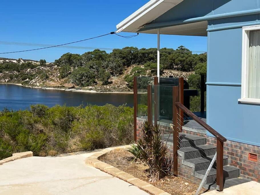 River Panorama Beach House